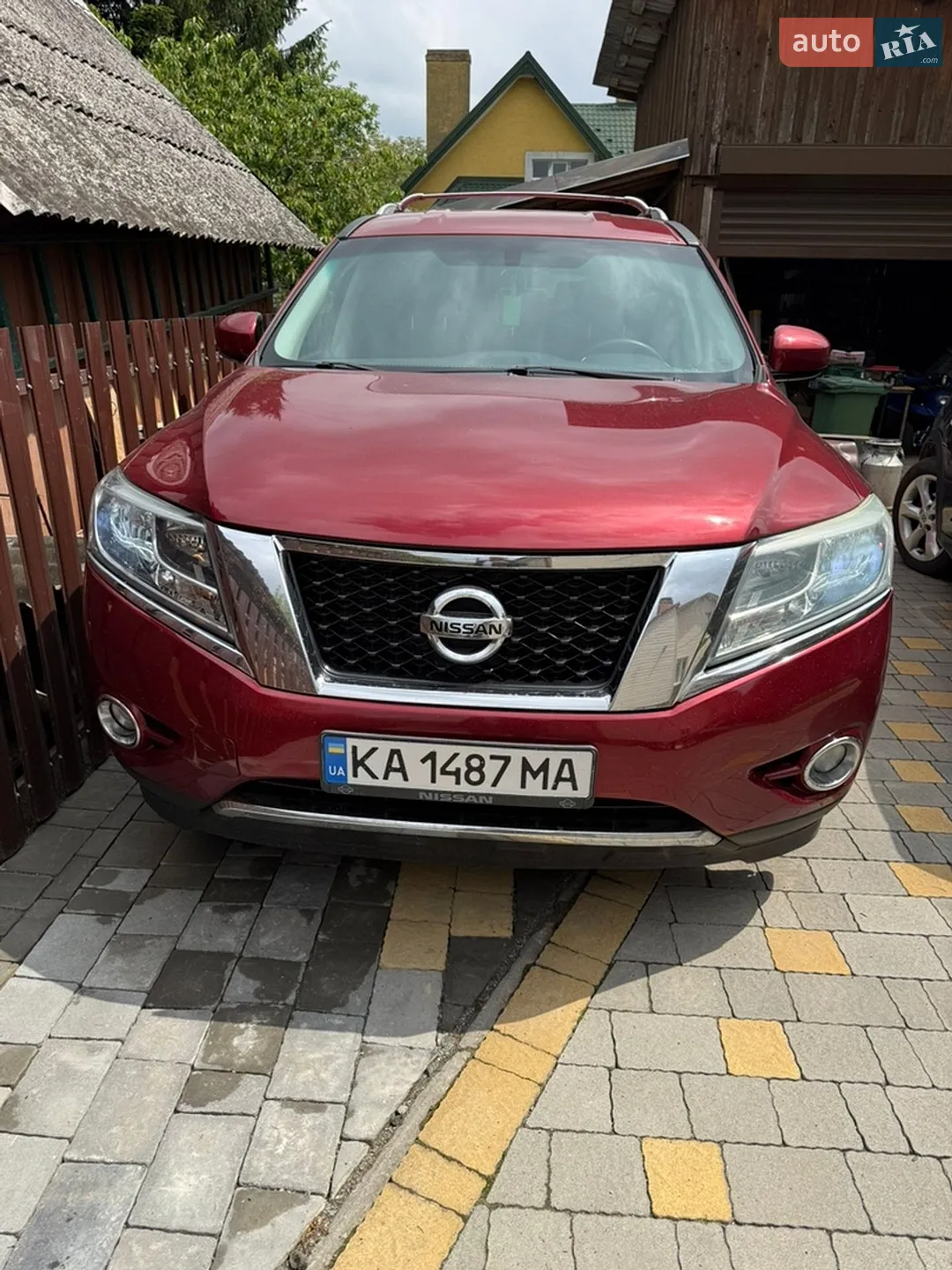 Nissan Pathfinder, 2015