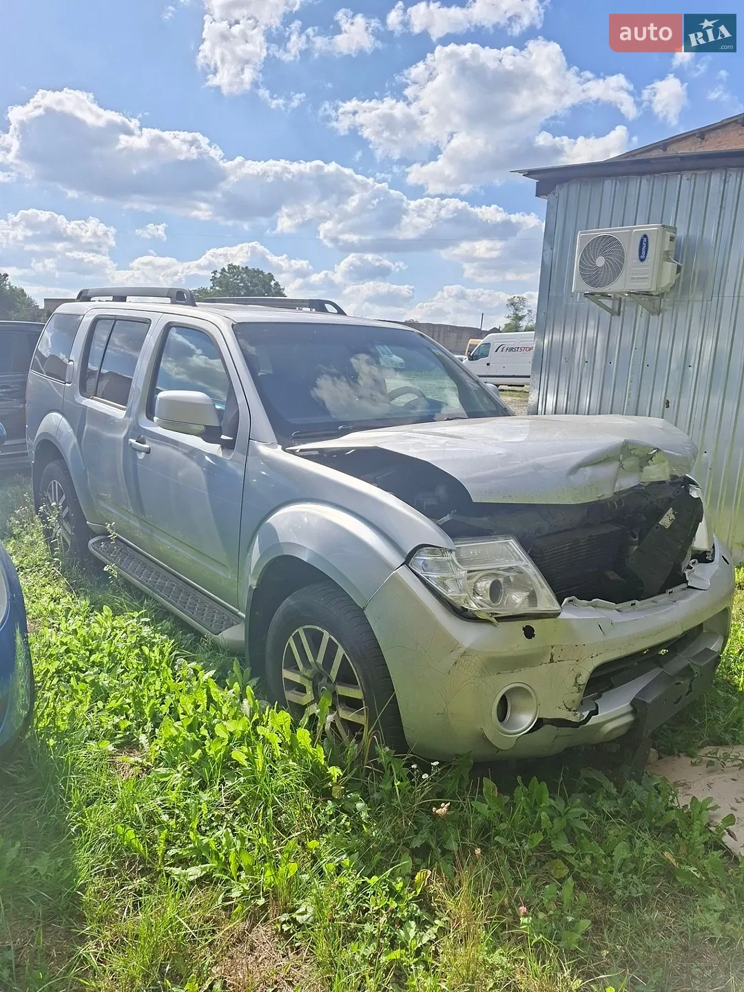 Nissan Pathfinder, 2012