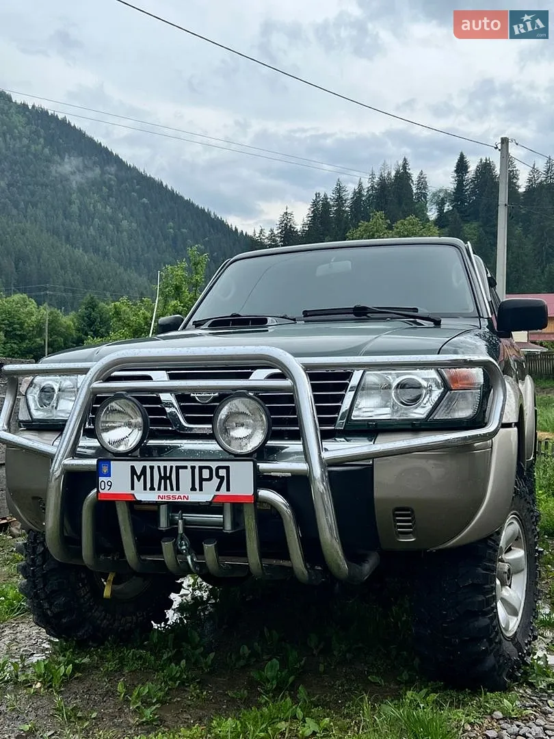 Nissan Patrol, 2000