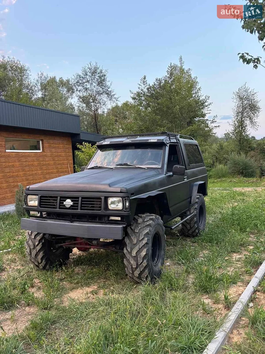 Nissan Patrol, 1987