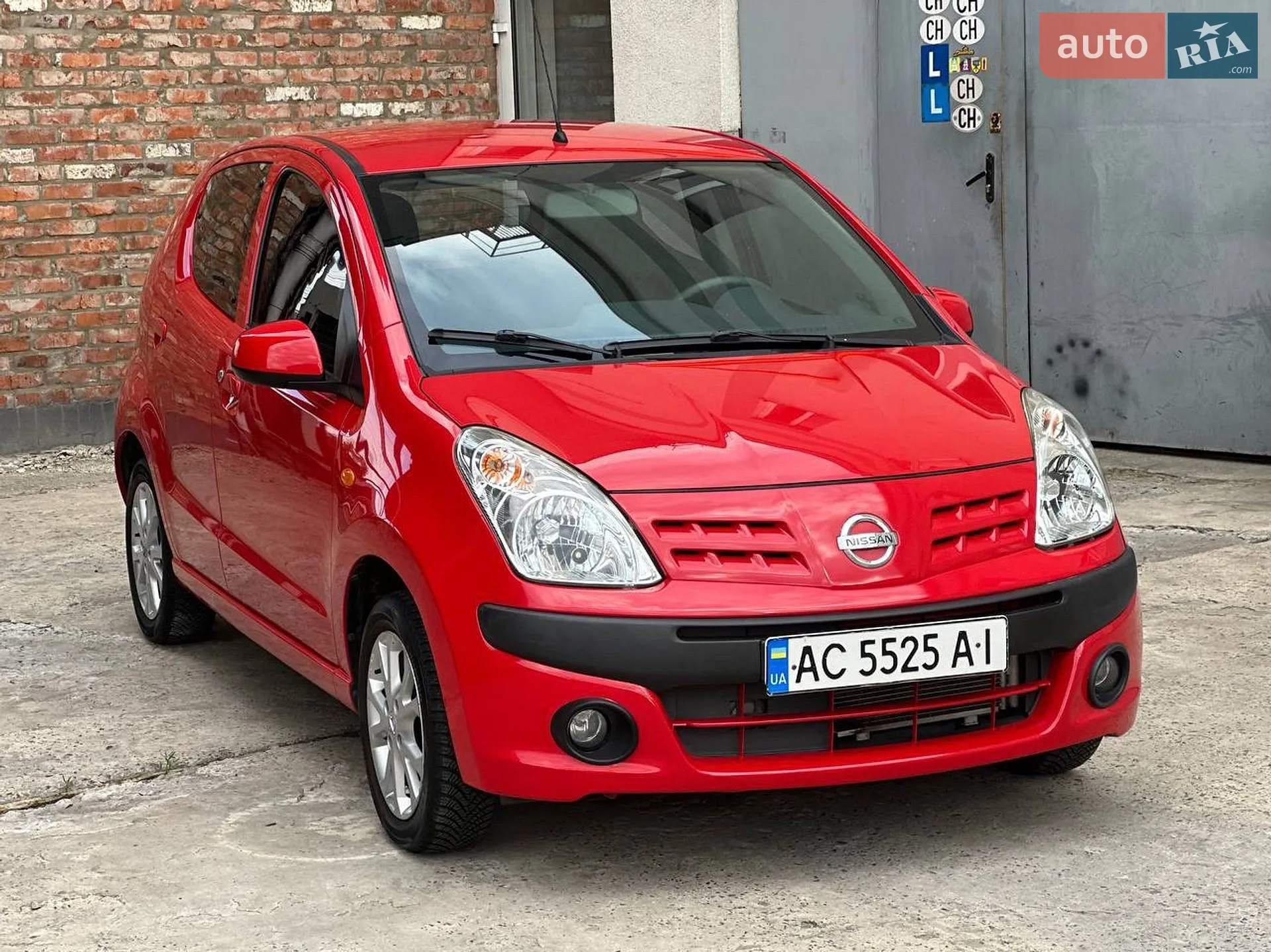 Nissan Pixo, 2011