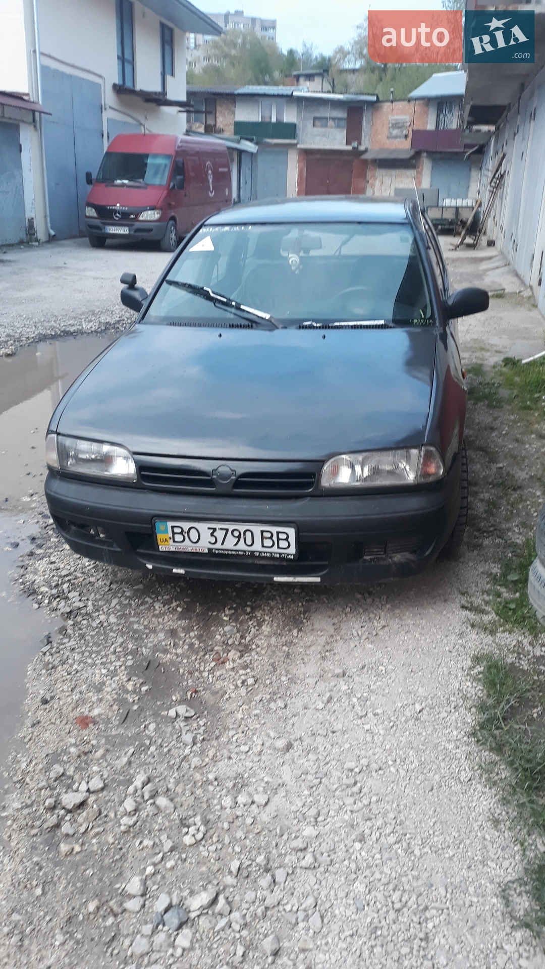 Nissan Primera, 1991