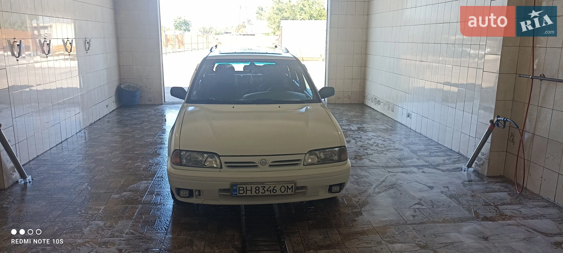 Nissan Primera, 1990