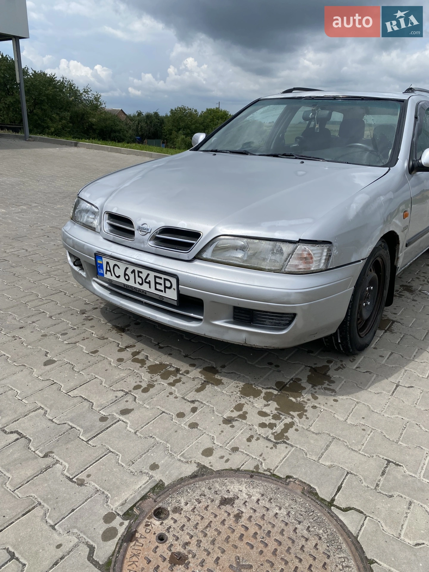 Nissan Primera, 1998