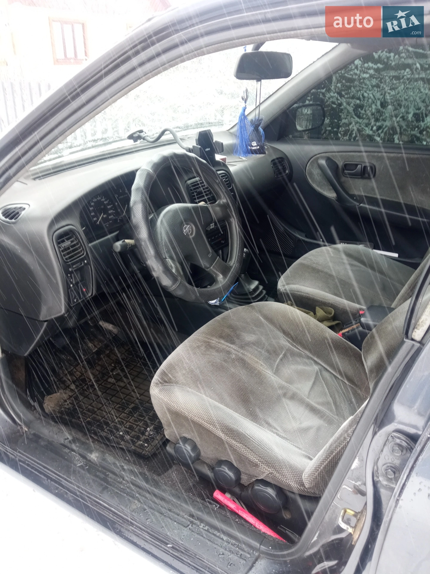 Nissan Primera, 1991