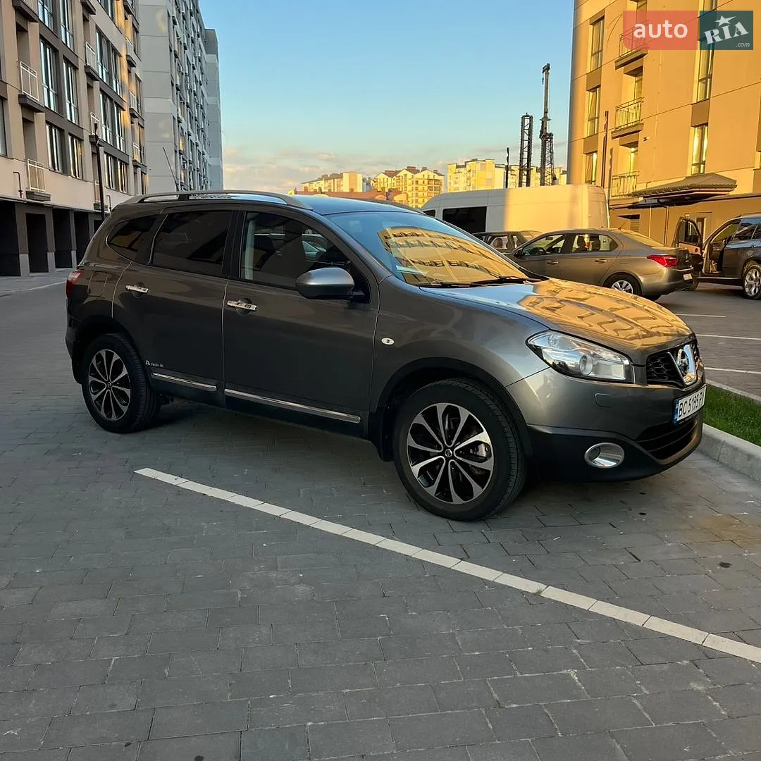 Nissan Qashqai+2, 2011
