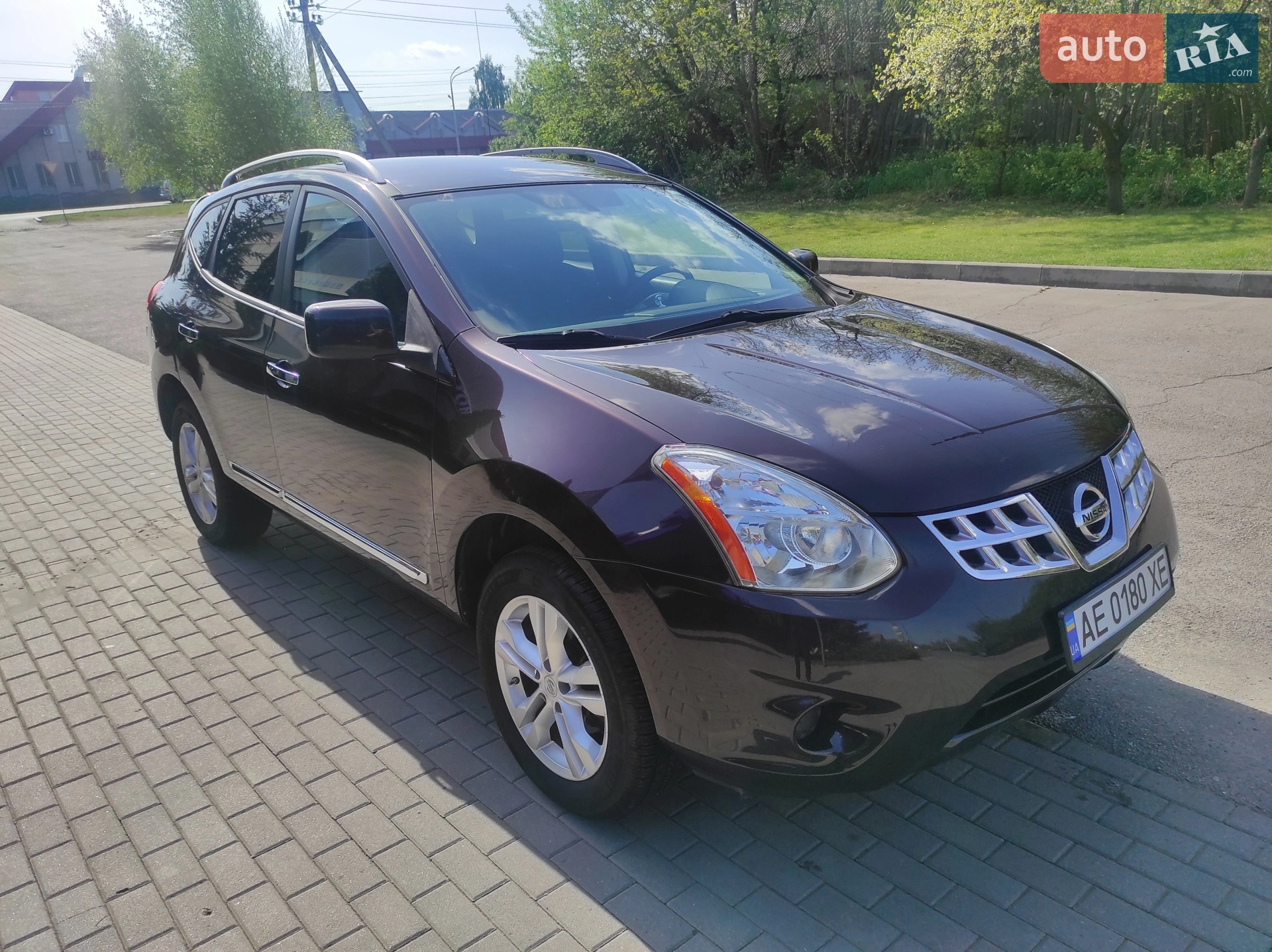 Nissan Rogue, 2012