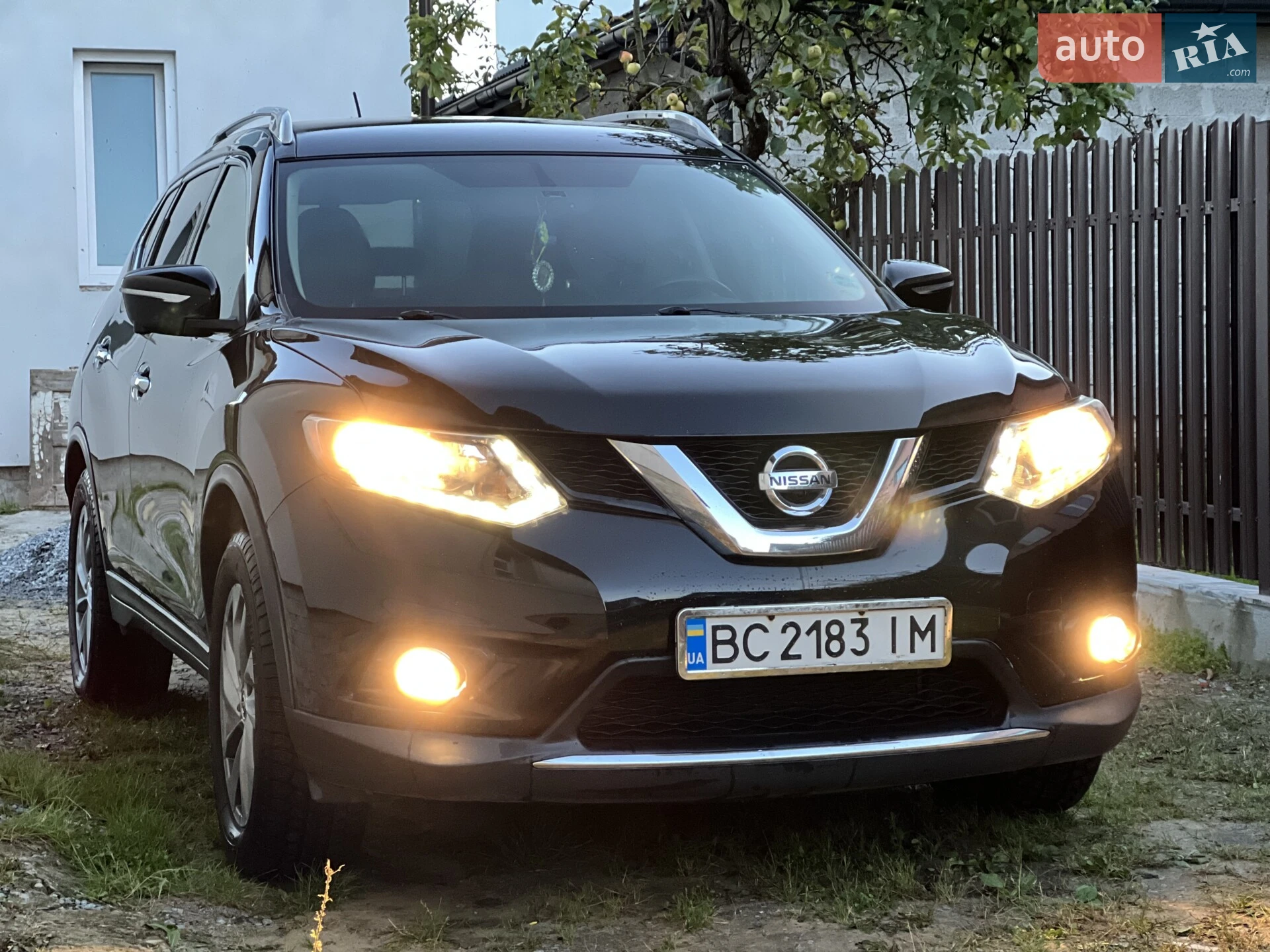 Nissan Rogue, 2015