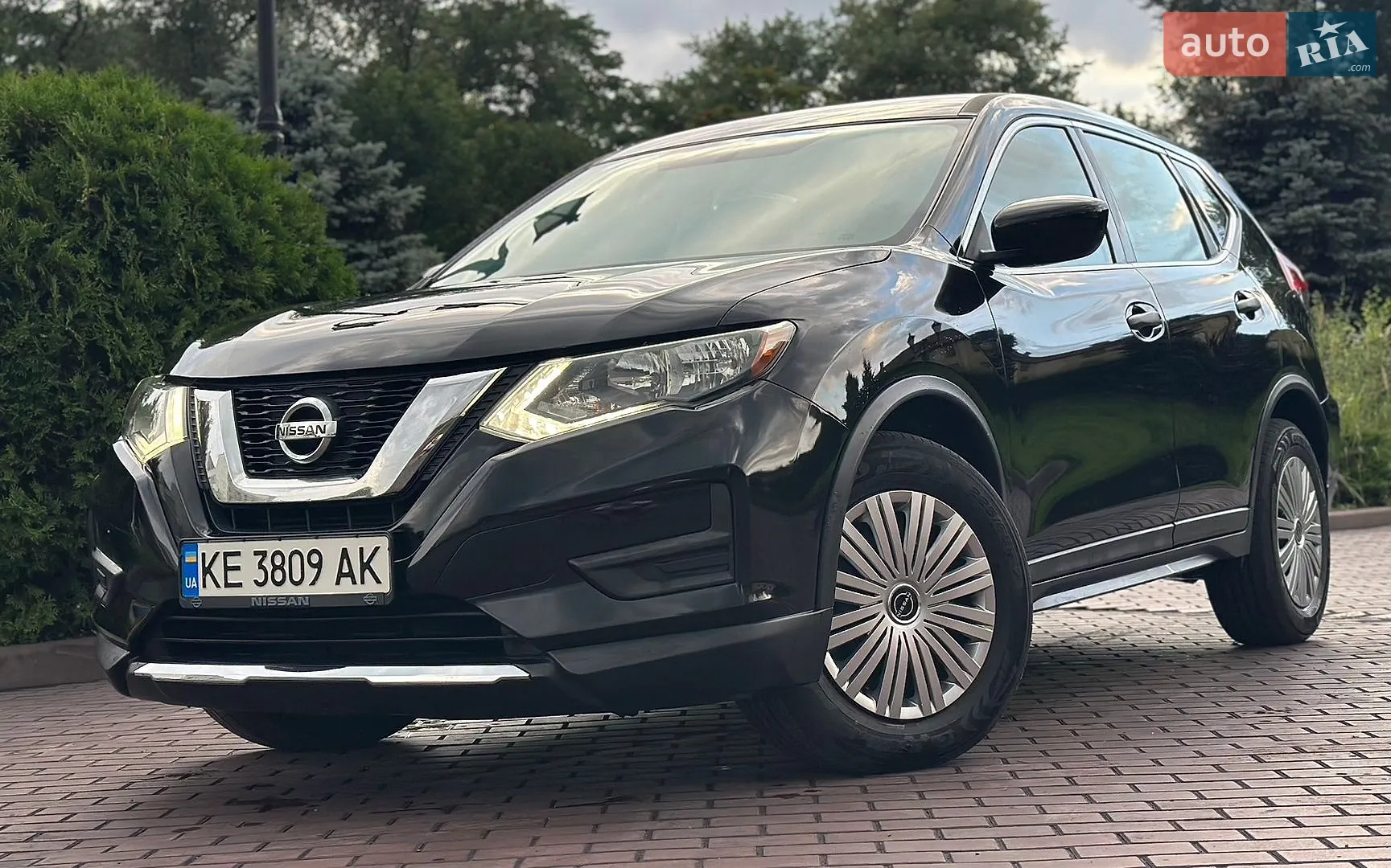Nissan Rogue, 2017