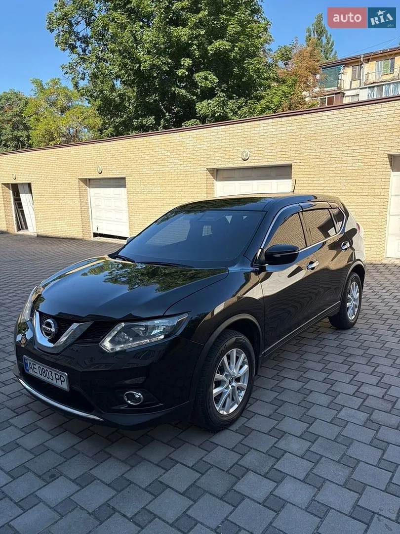 Nissan Rogue, 2016