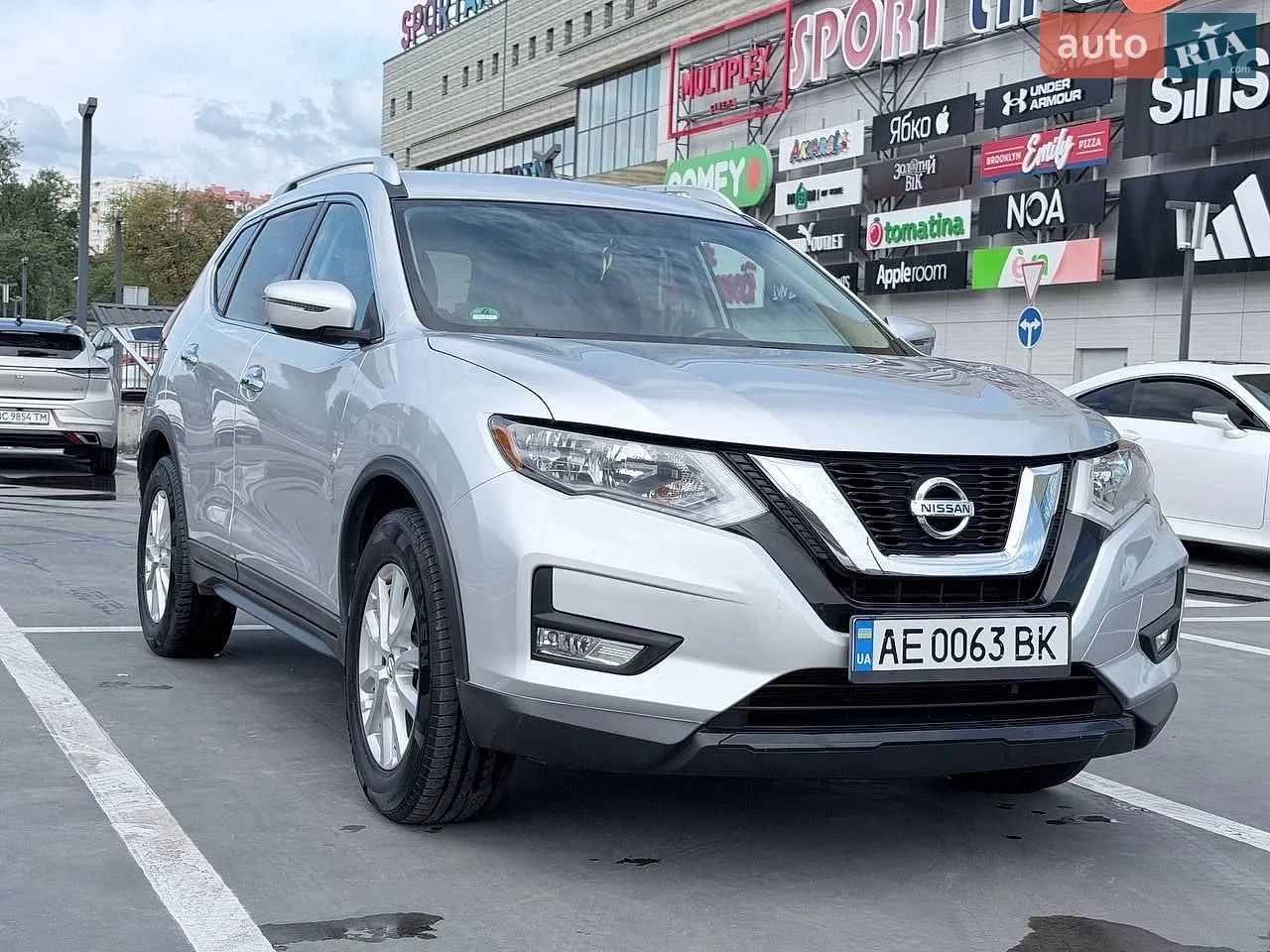 Nissan Rogue, 2017