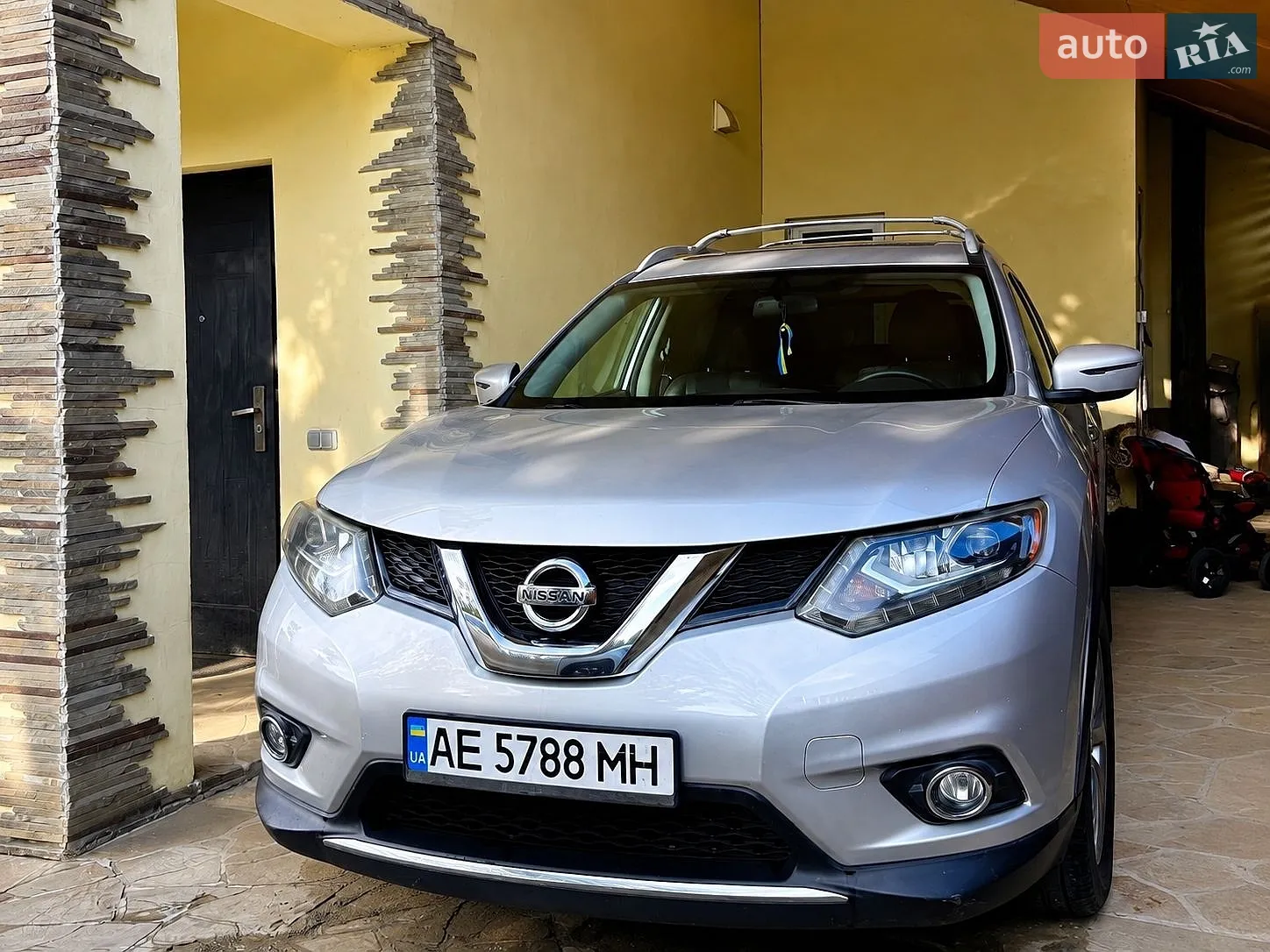 Nissan Rogue, 2016