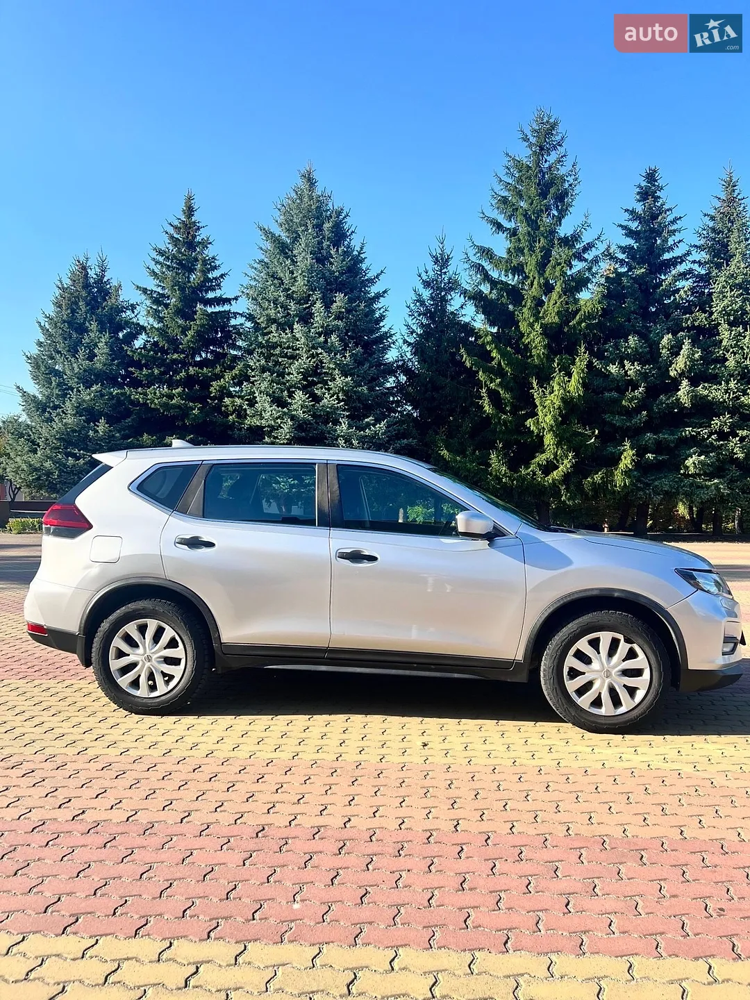 Nissan Rogue, 2017
