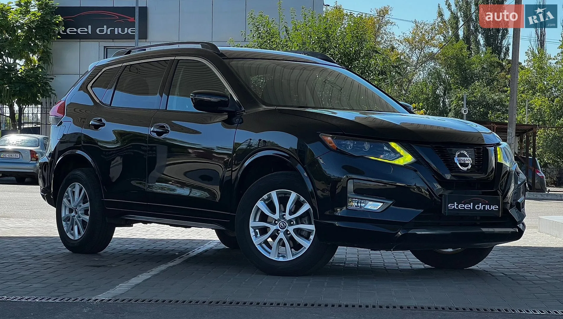 Nissan Rogue, 2016