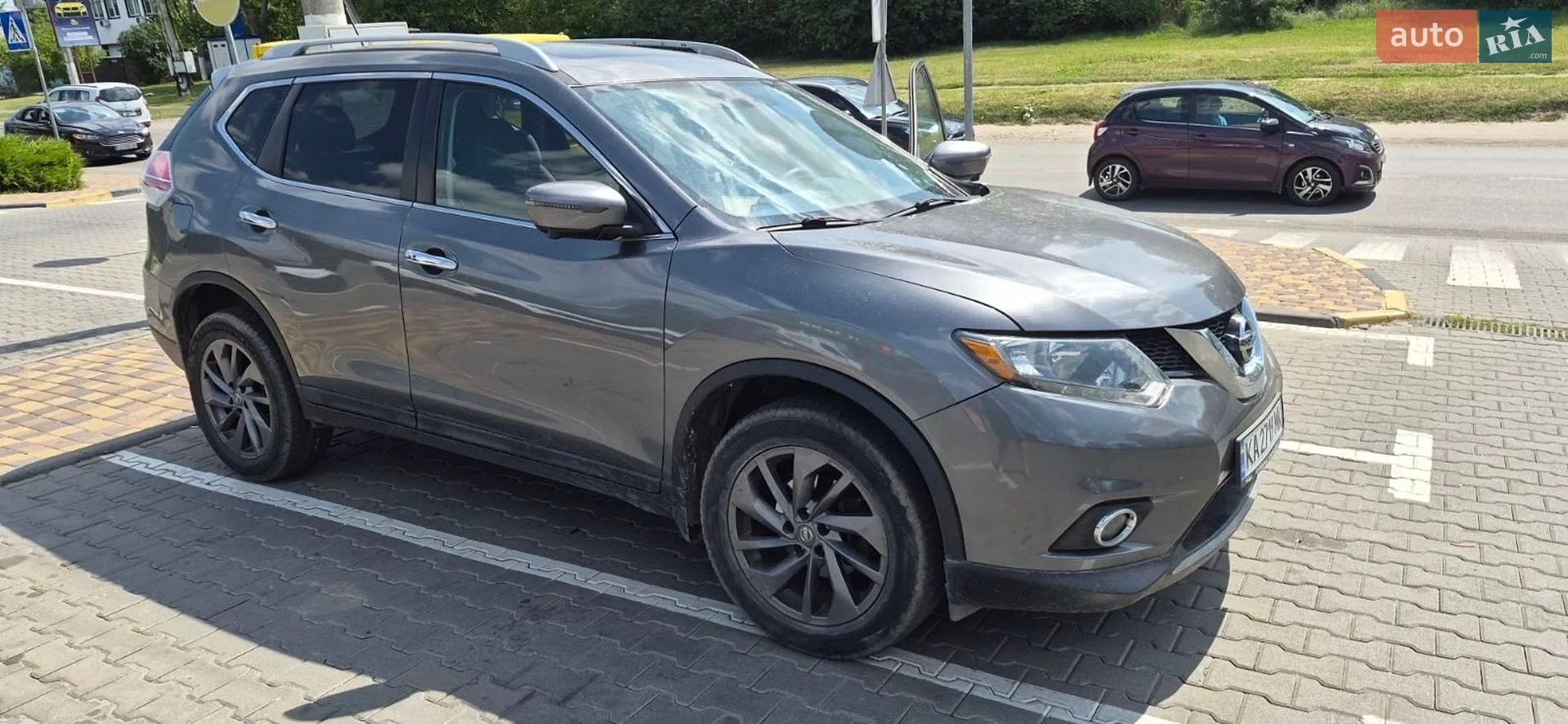 Nissan Rogue, 2015
