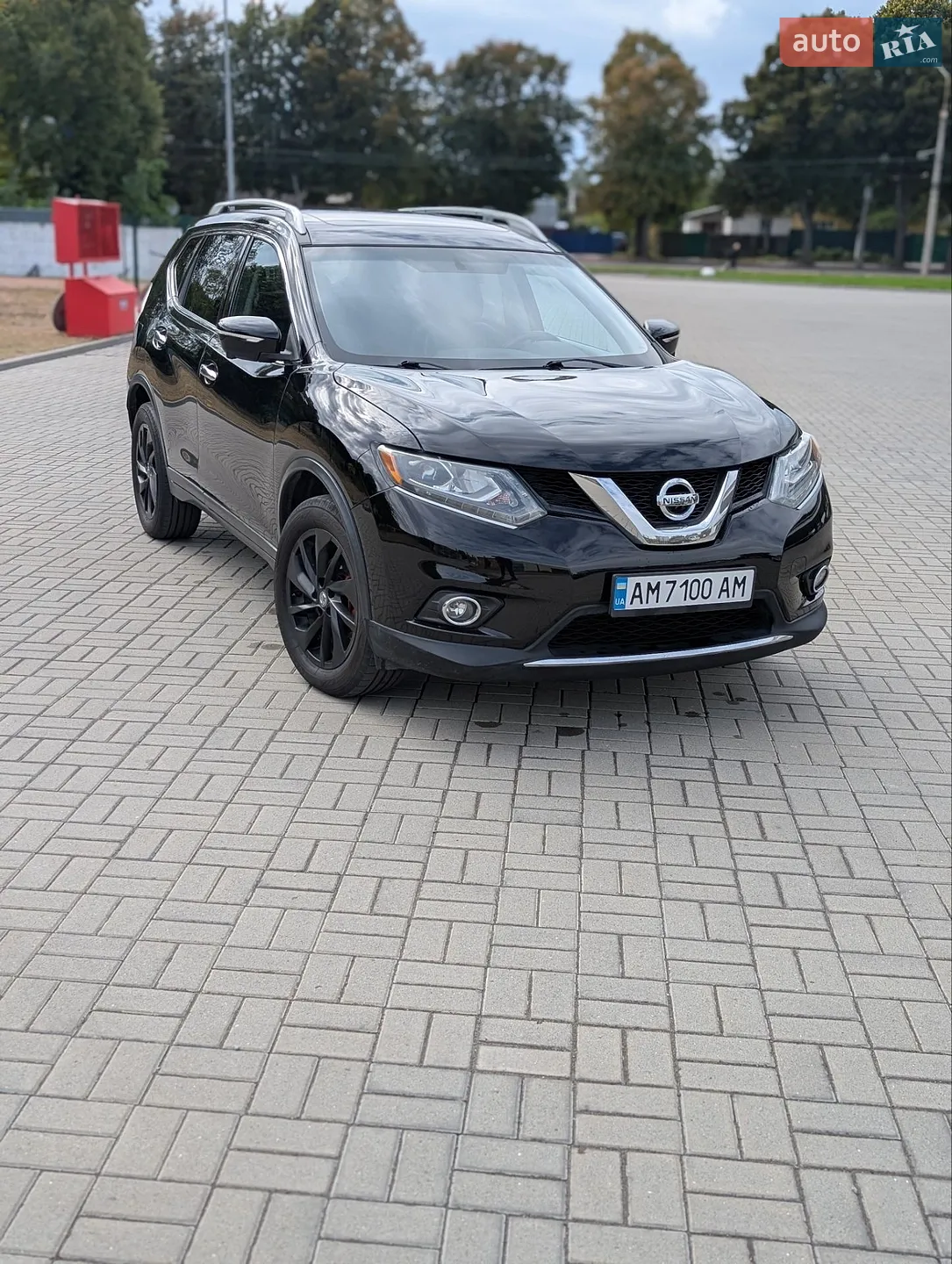 Nissan Rogue, 2015