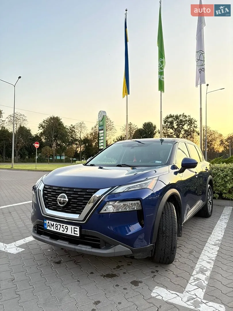 Nissan Rogue, 2020