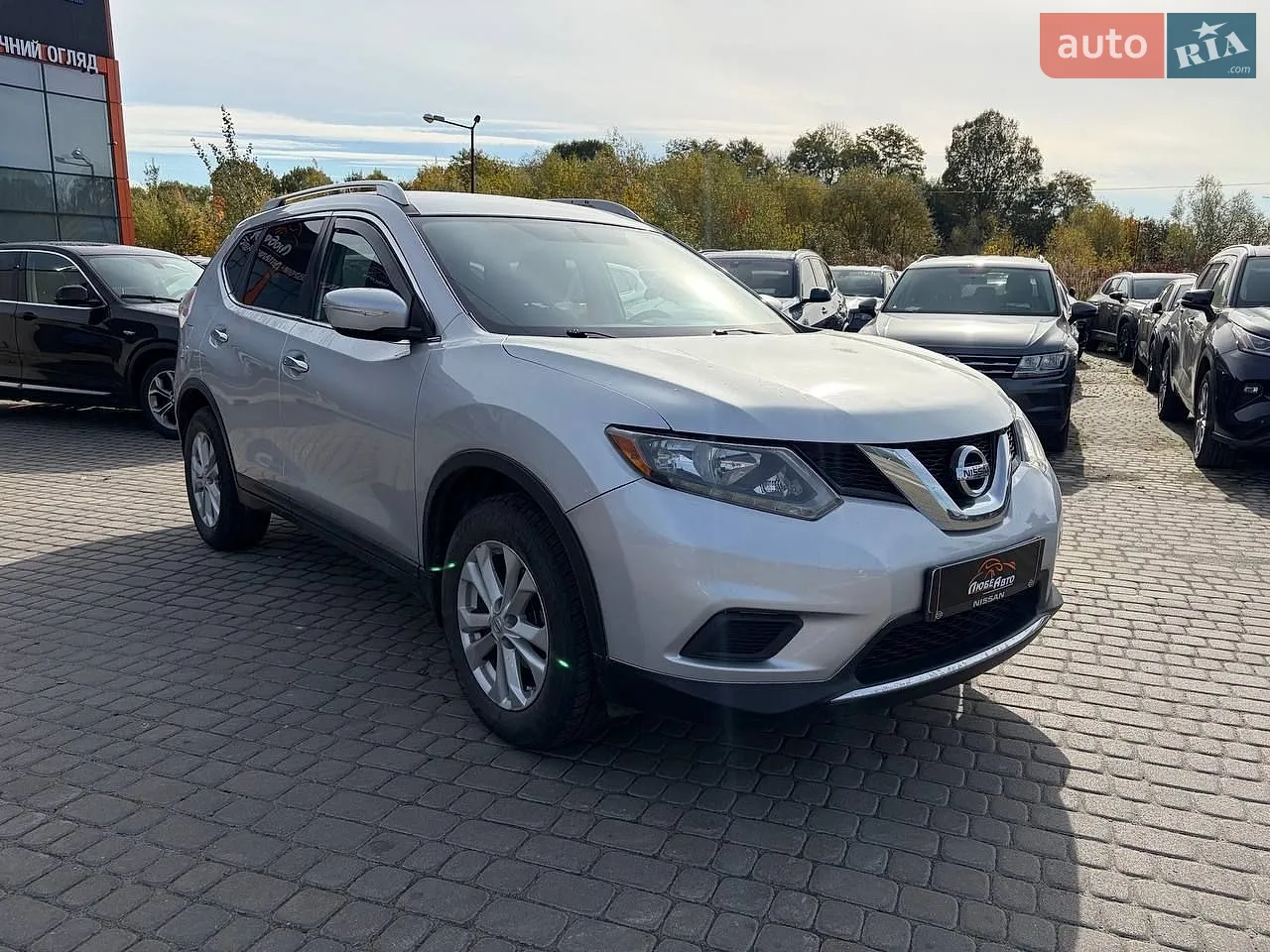 Nissan Rogue, 2015