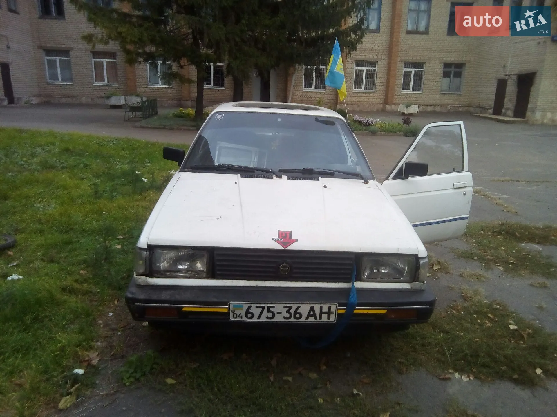 Nissan Sunny, 1986