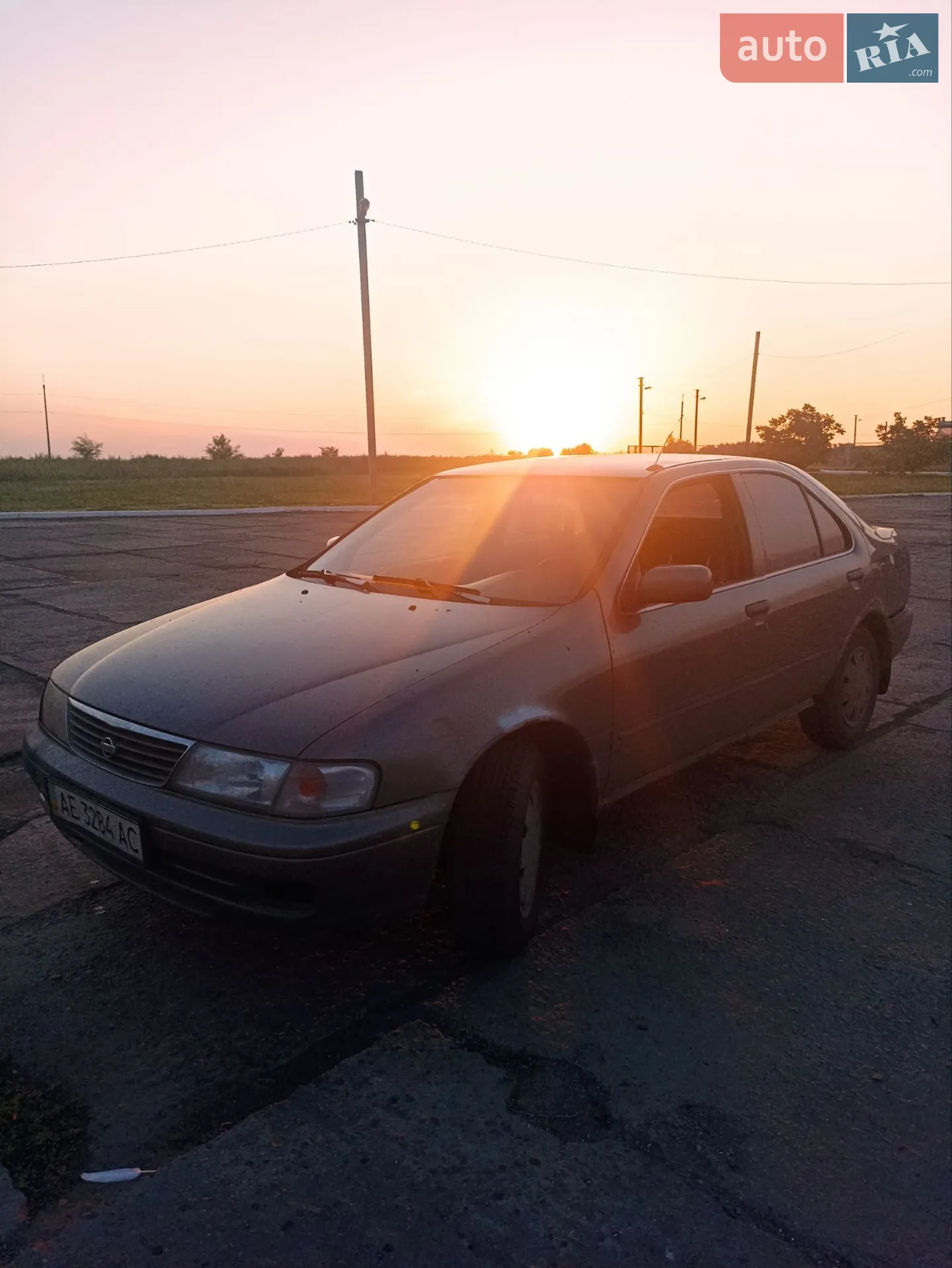 Nissan Sunny, 1997