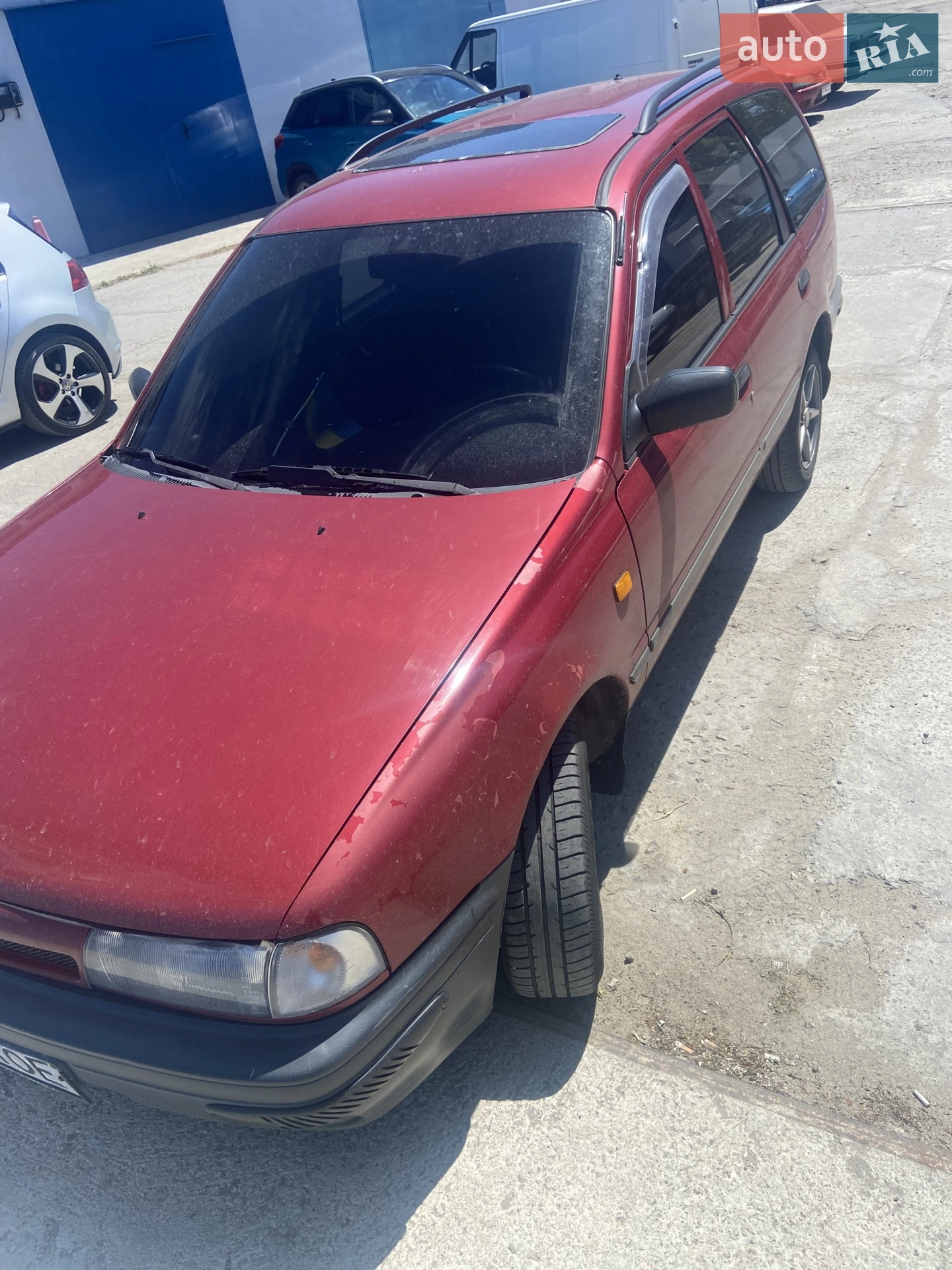 Nissan Sunny, 1993