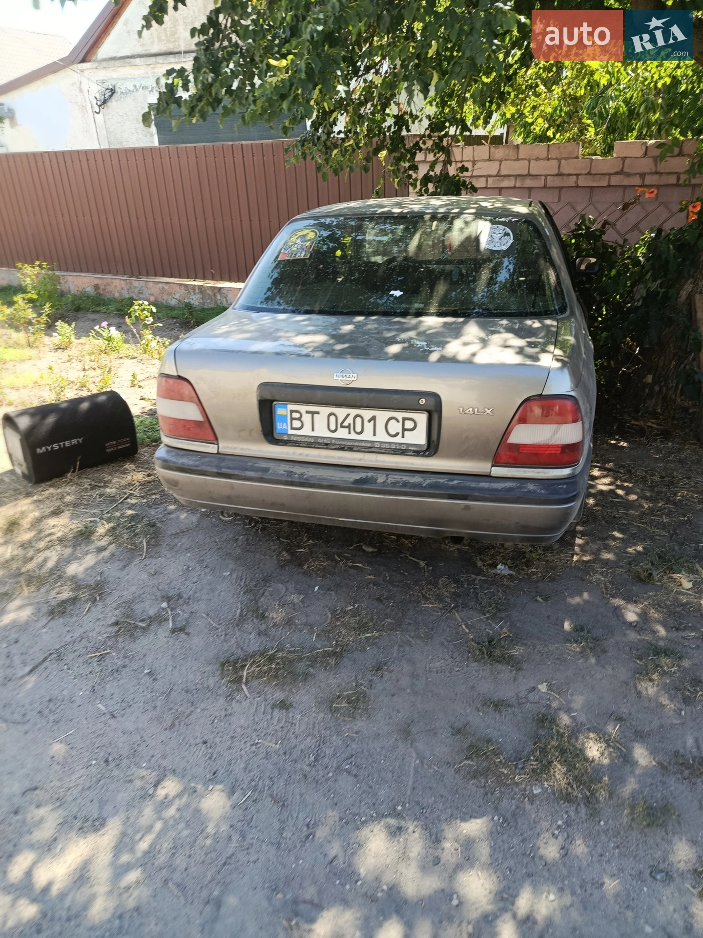 Nissan Sunny, 1996