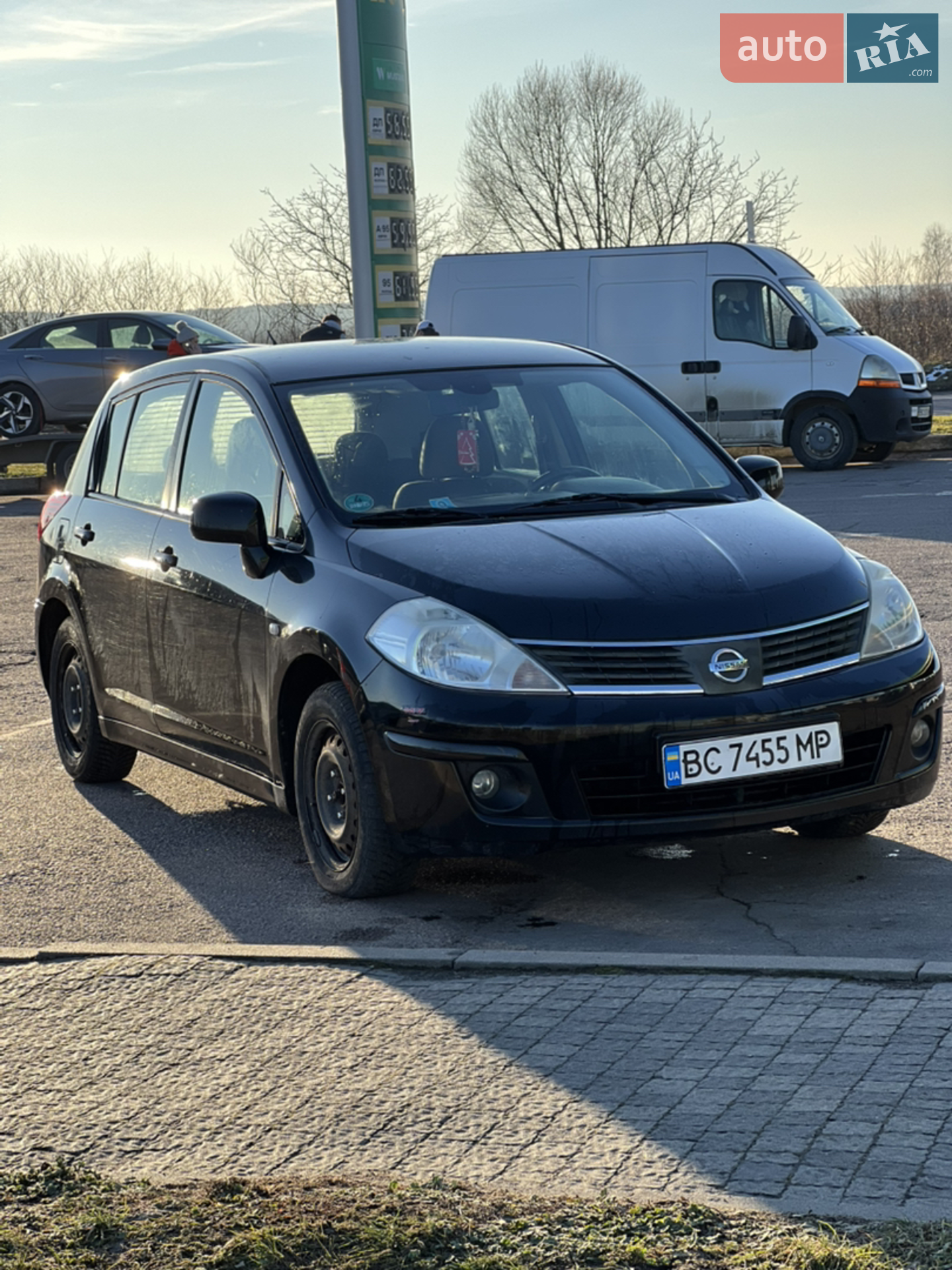 Nissan TIIDA, 2009