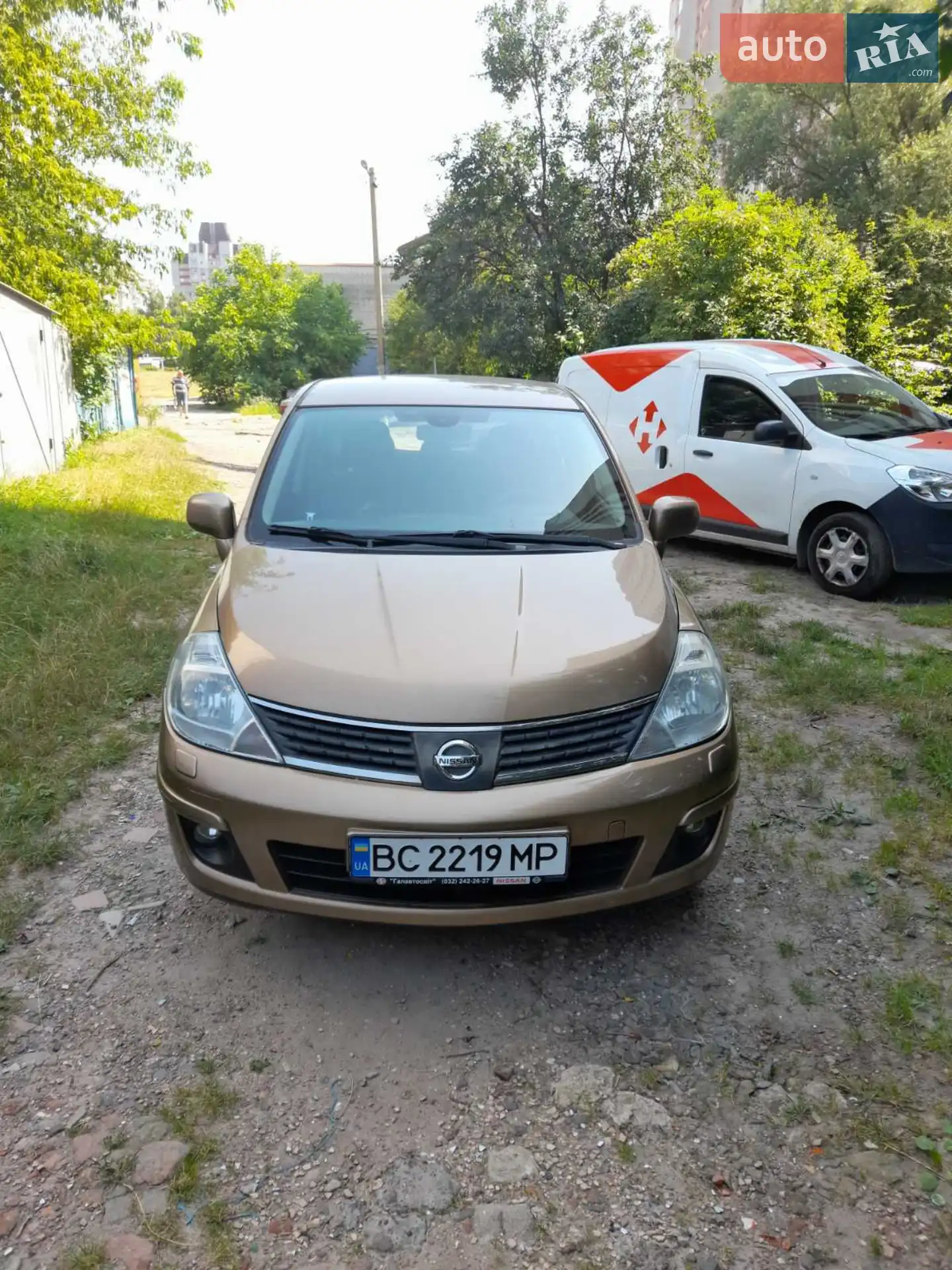 Nissan TIIDA, 2008