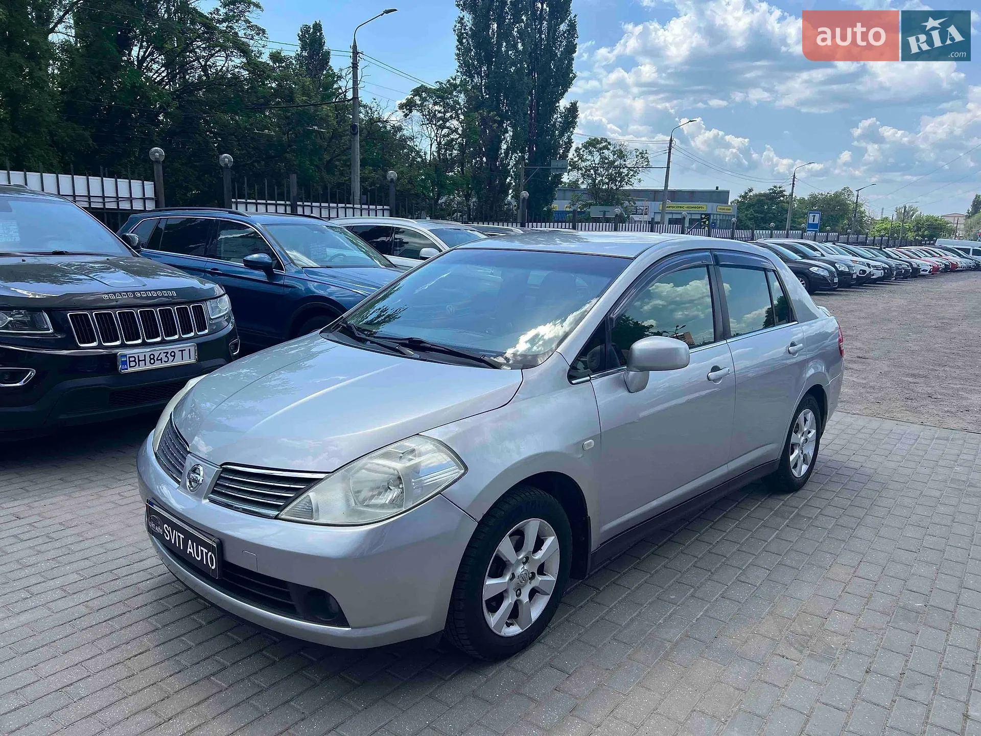 Nissan TIIDA, 2007