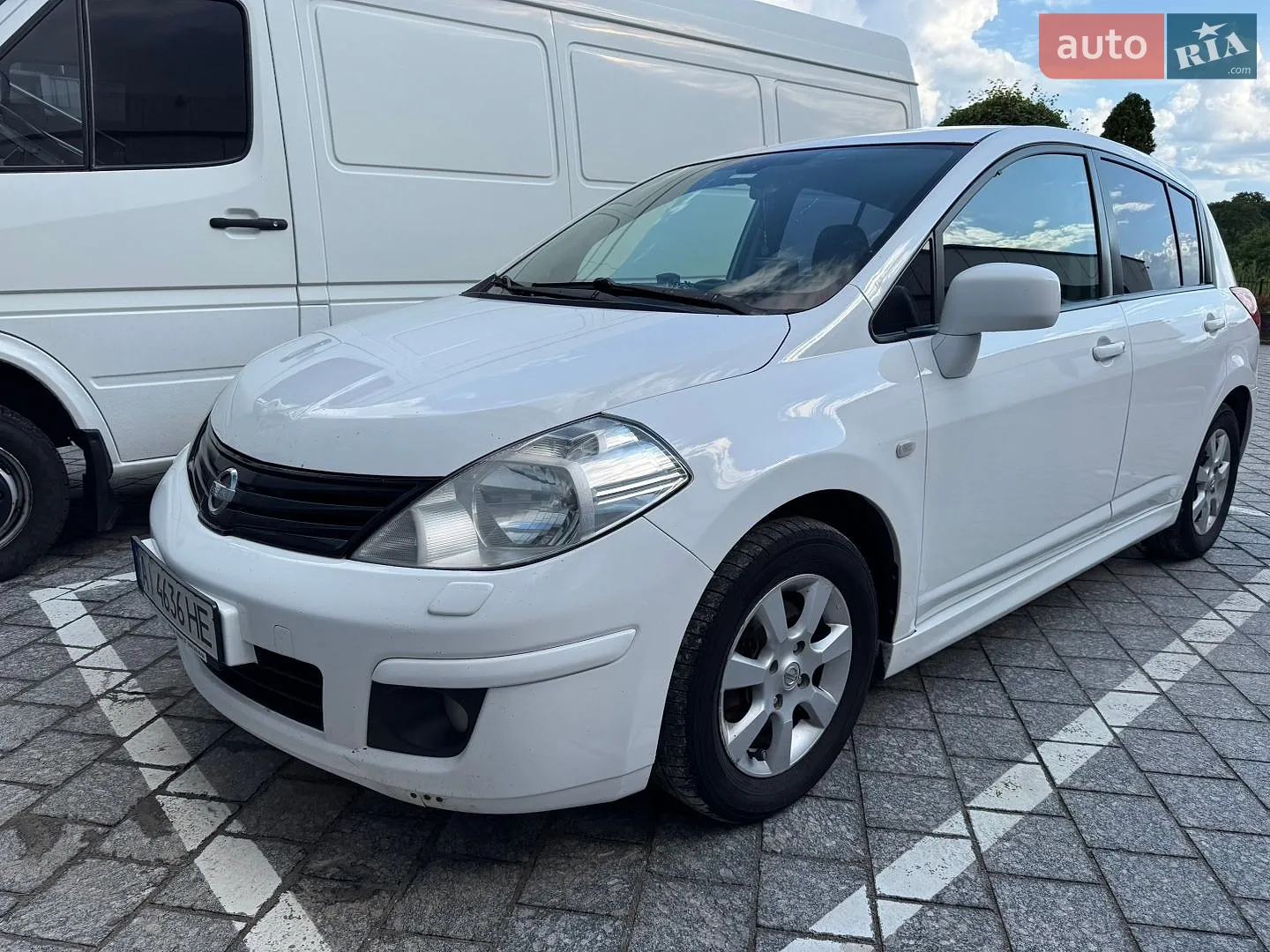 Nissan TIIDA, 2012