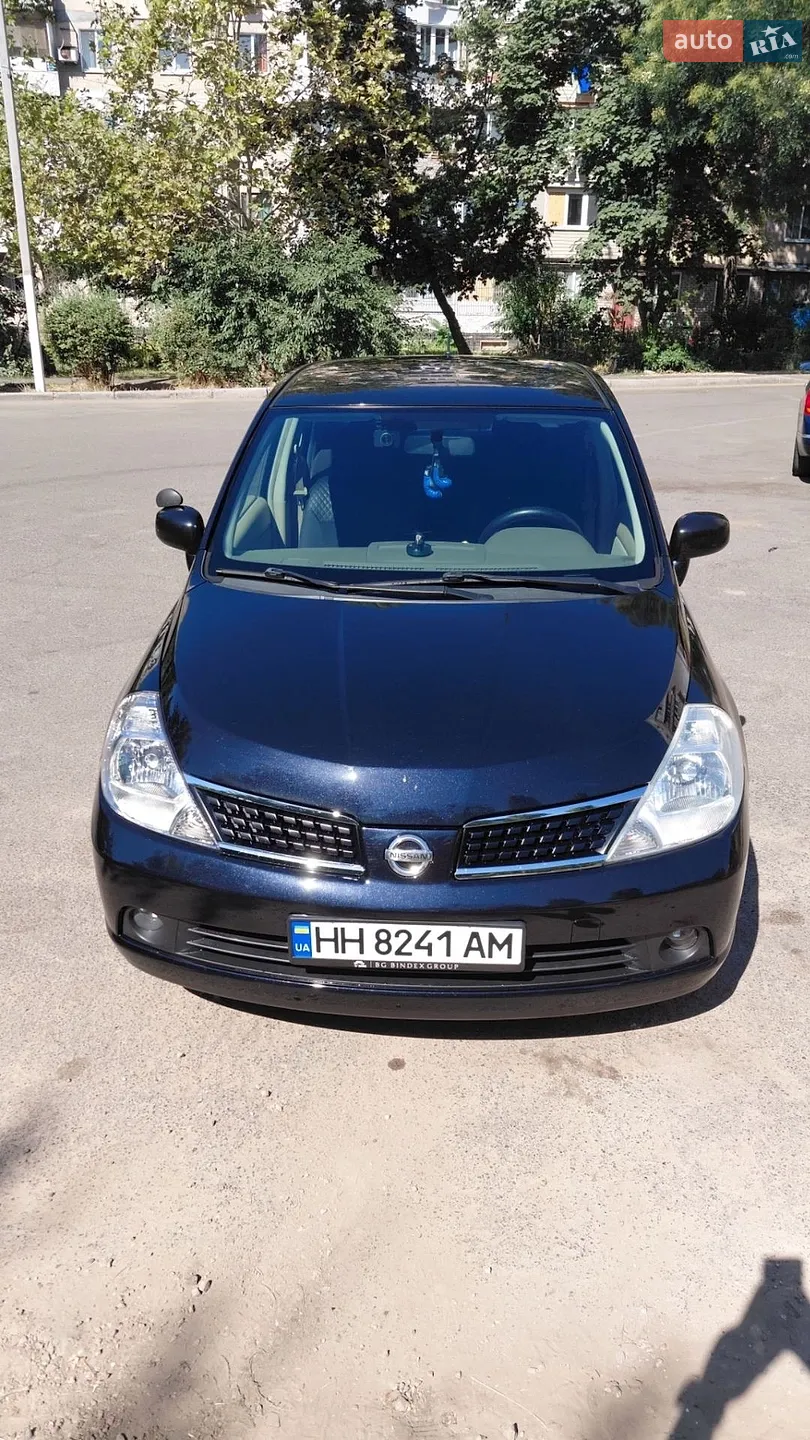 Nissan TIIDA, 2008