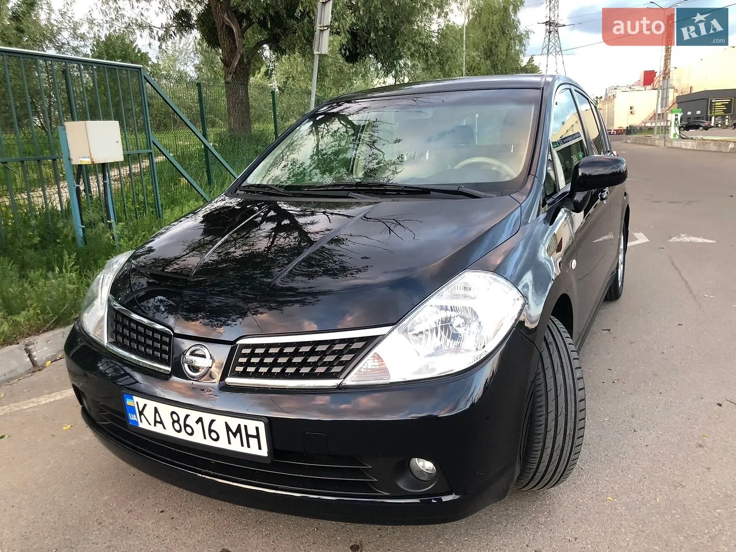 Nissan TIIDA, 2008