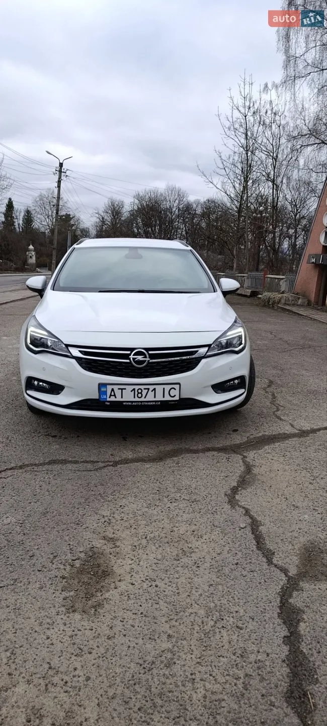 Opel Astra, 2019