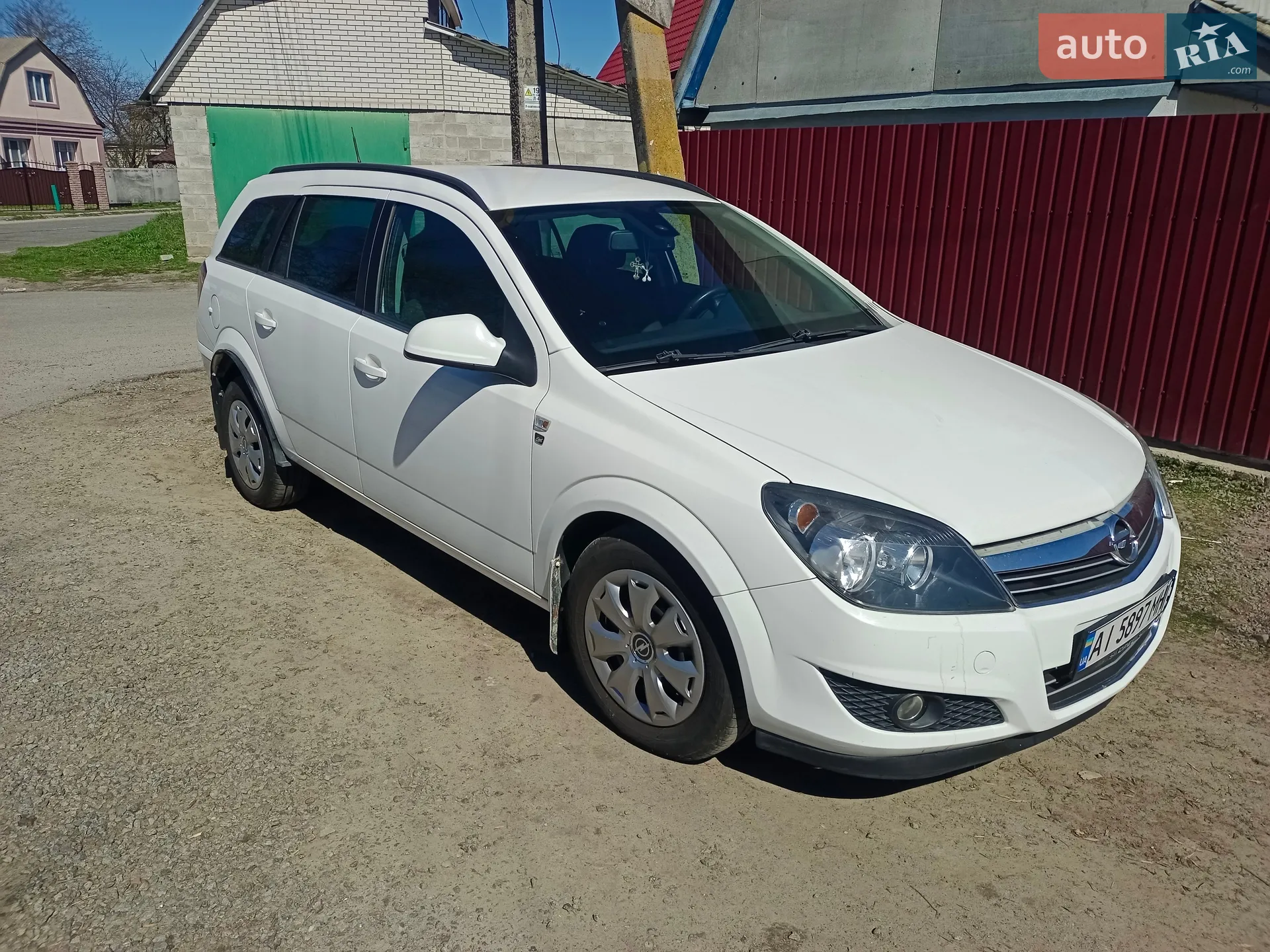 Opel Astra, 2010