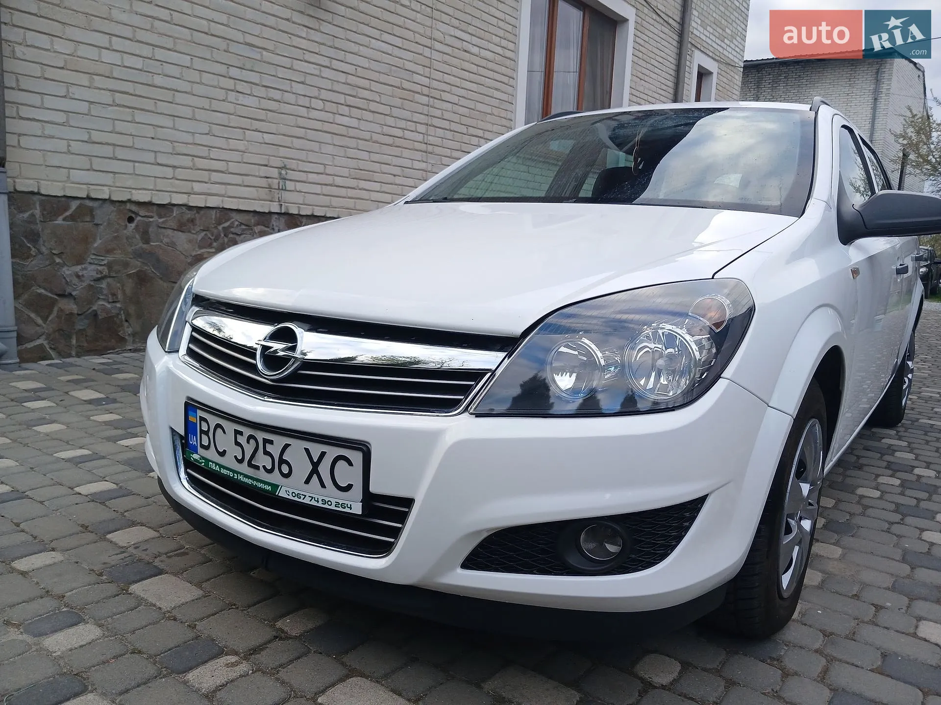 Opel Astra, 2009