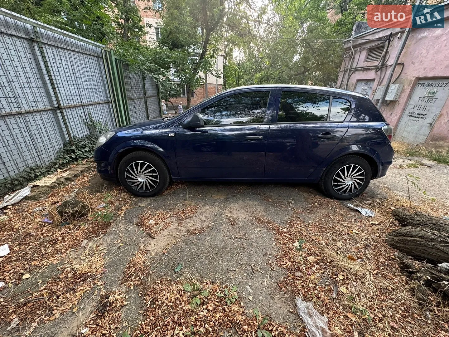 Opel Astra, 2011