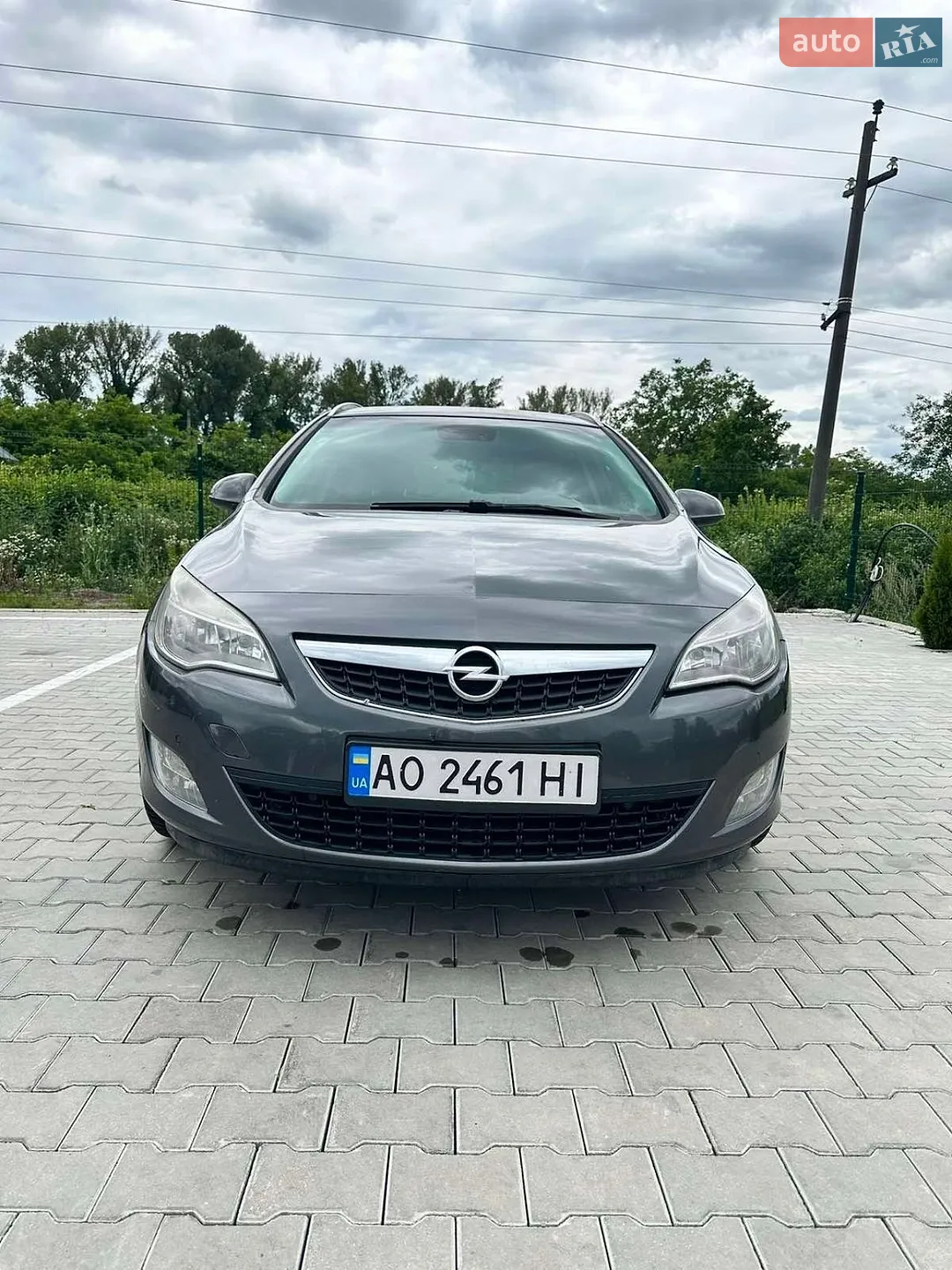Opel Astra, 2011