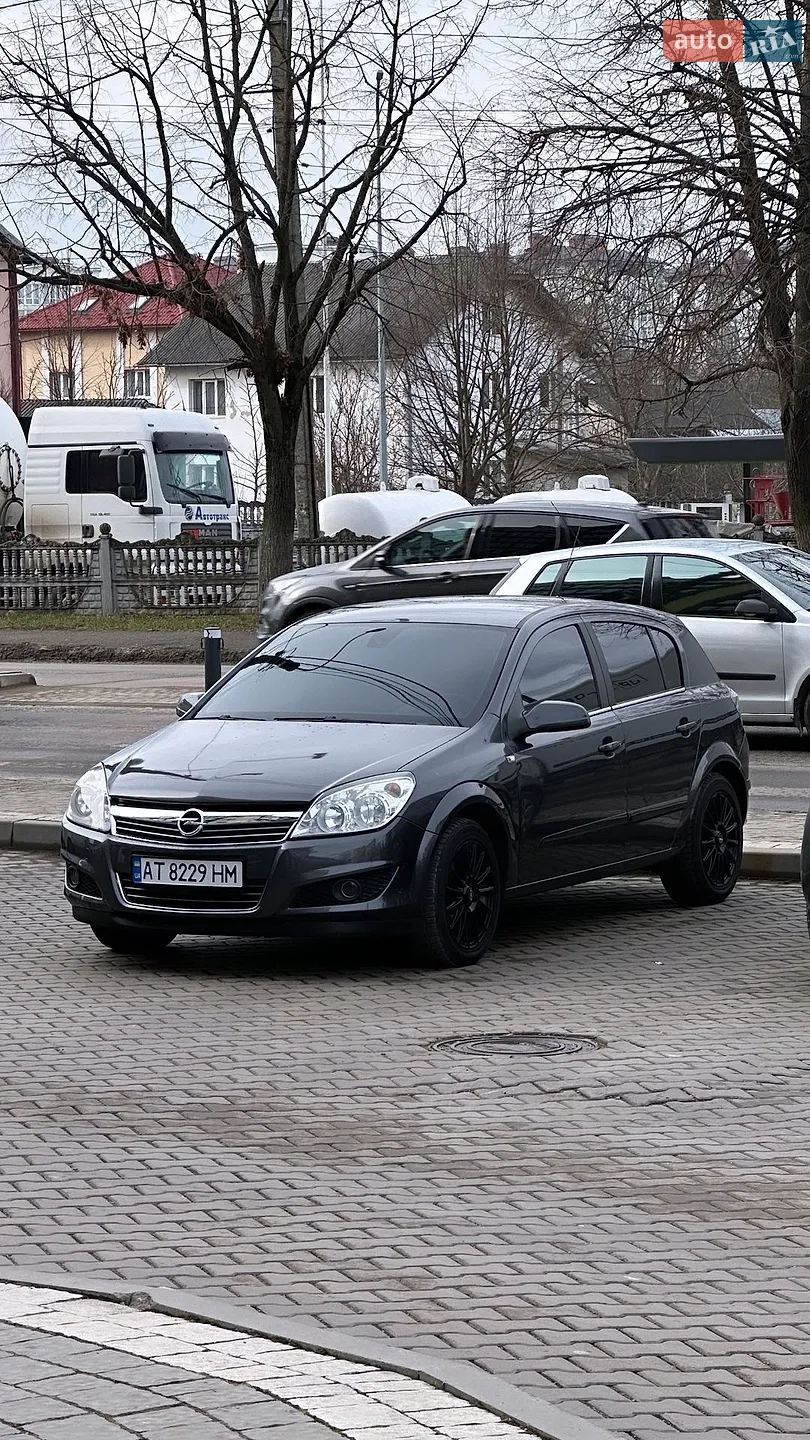 Opel Astra, 2008