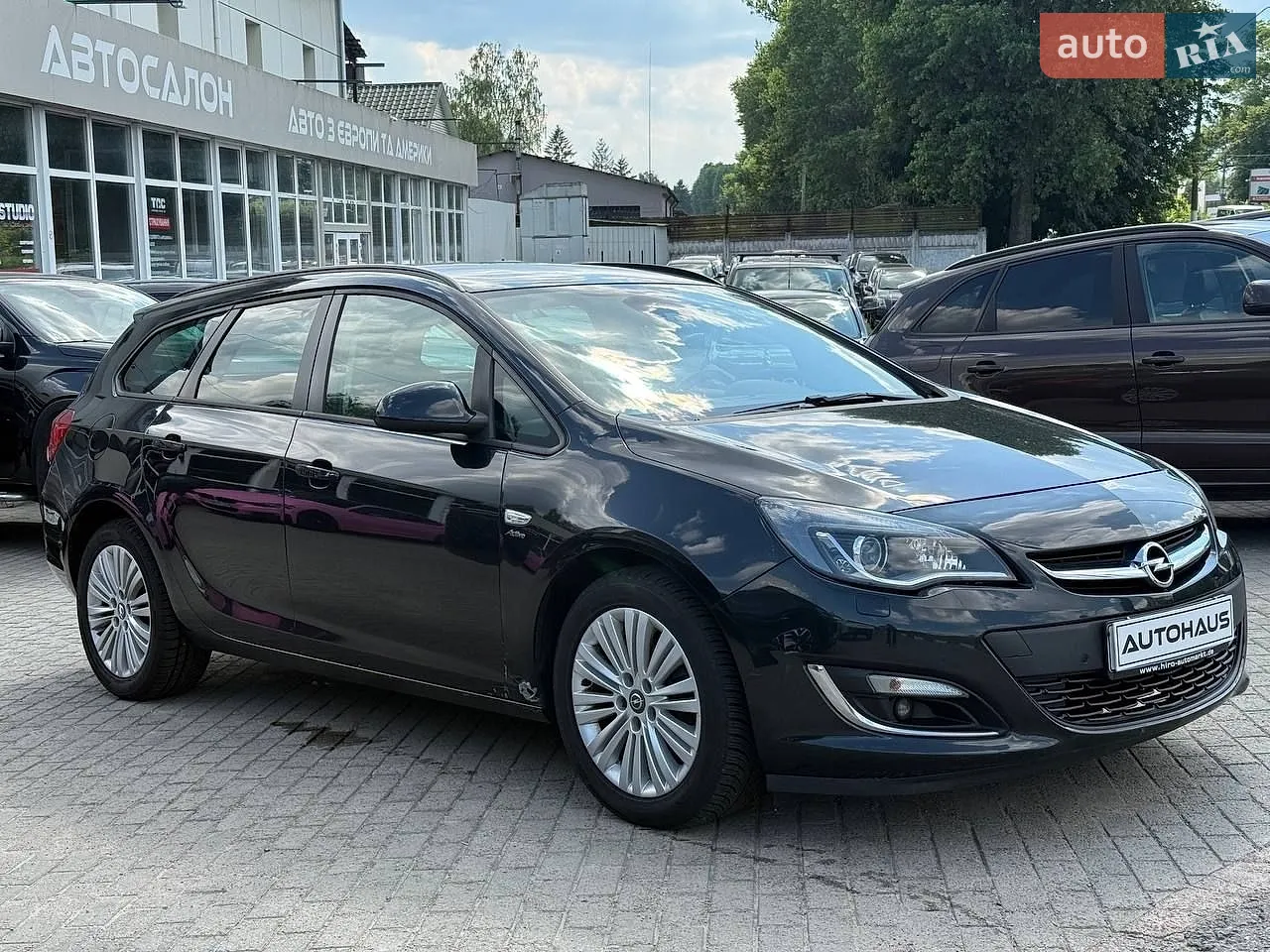 Opel Astra, 2013
