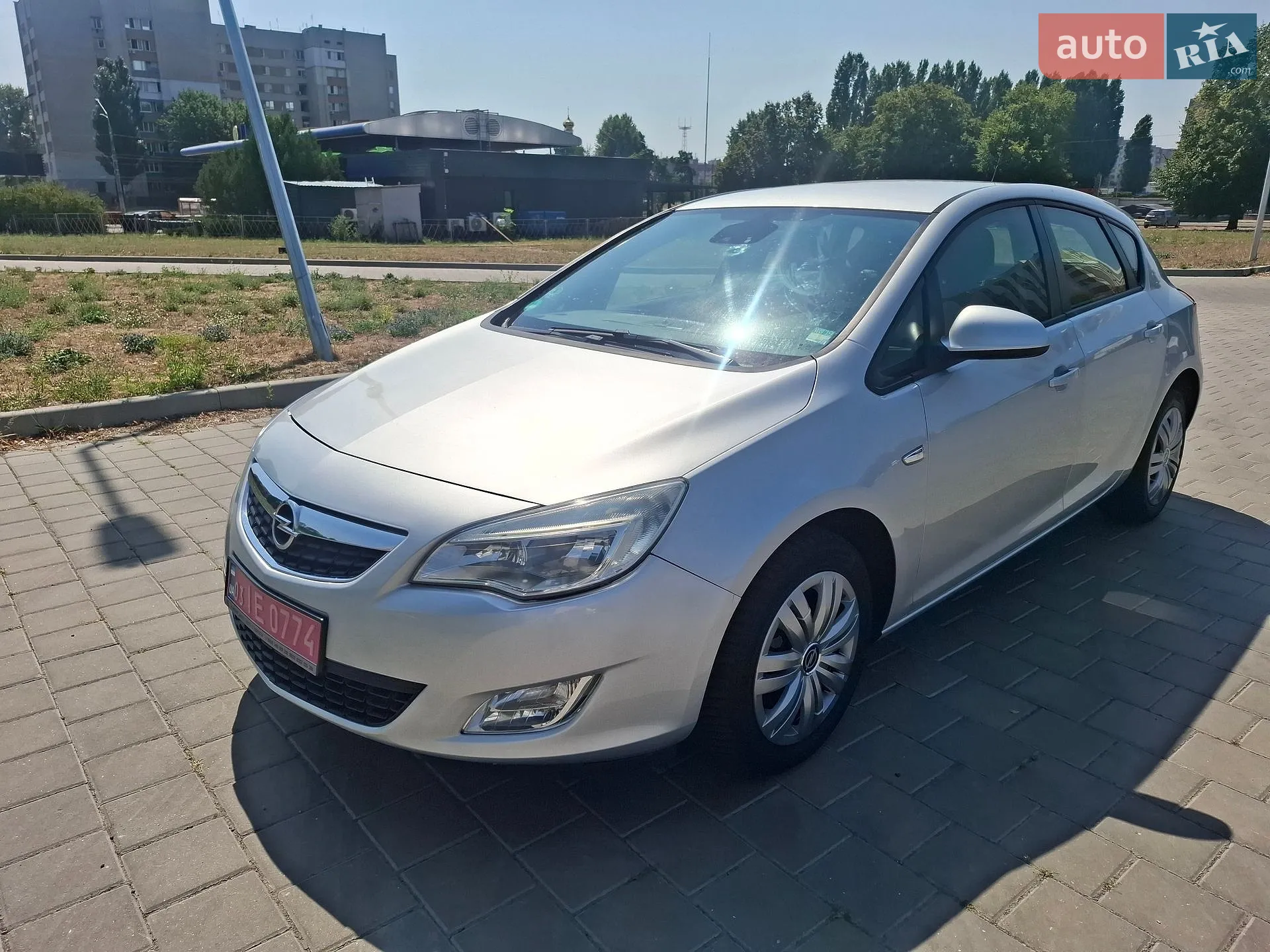 Opel Astra, 2011