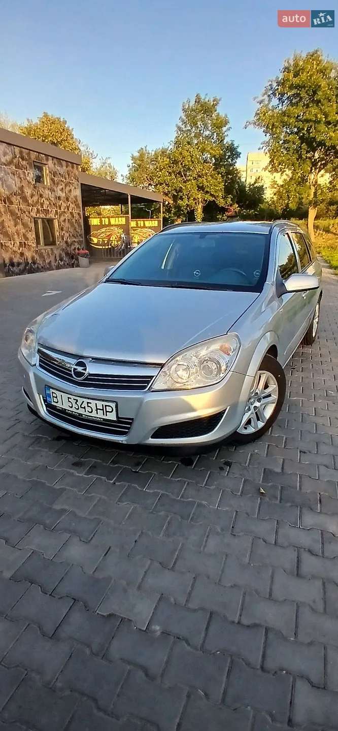 Opel Astra, 2009