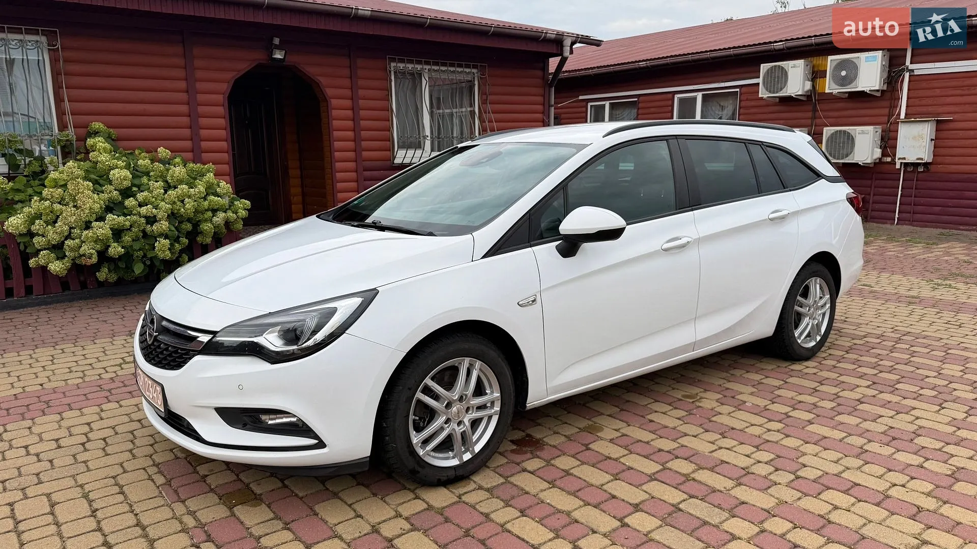 Opel Astra, 2017