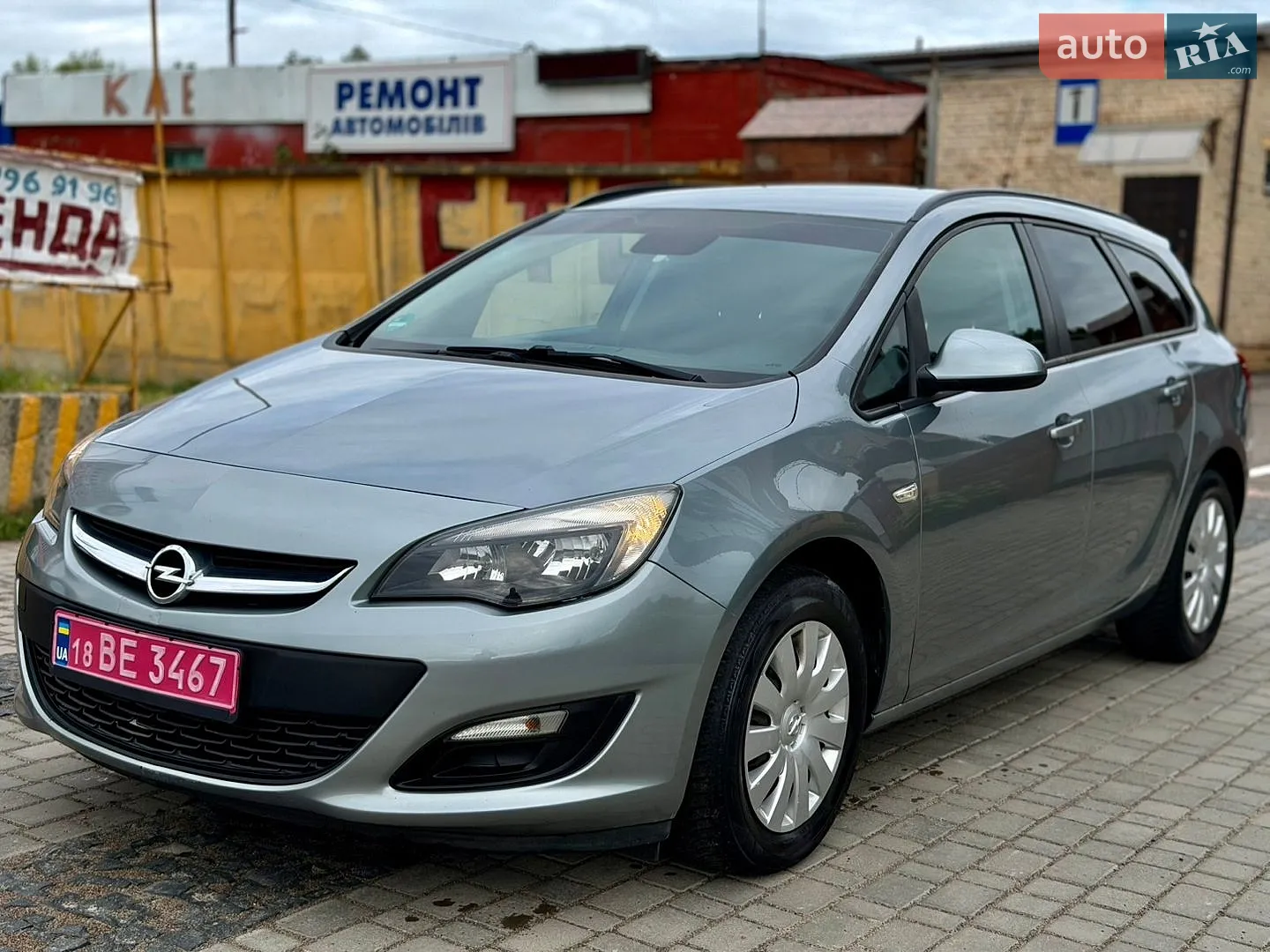 Opel Astra, 2013