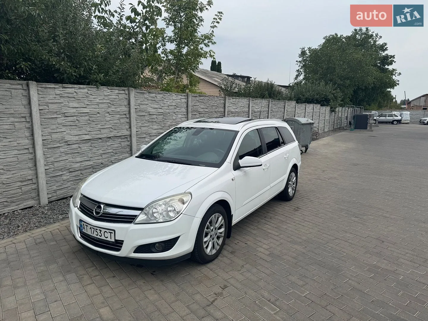 Opel Astra, 2009