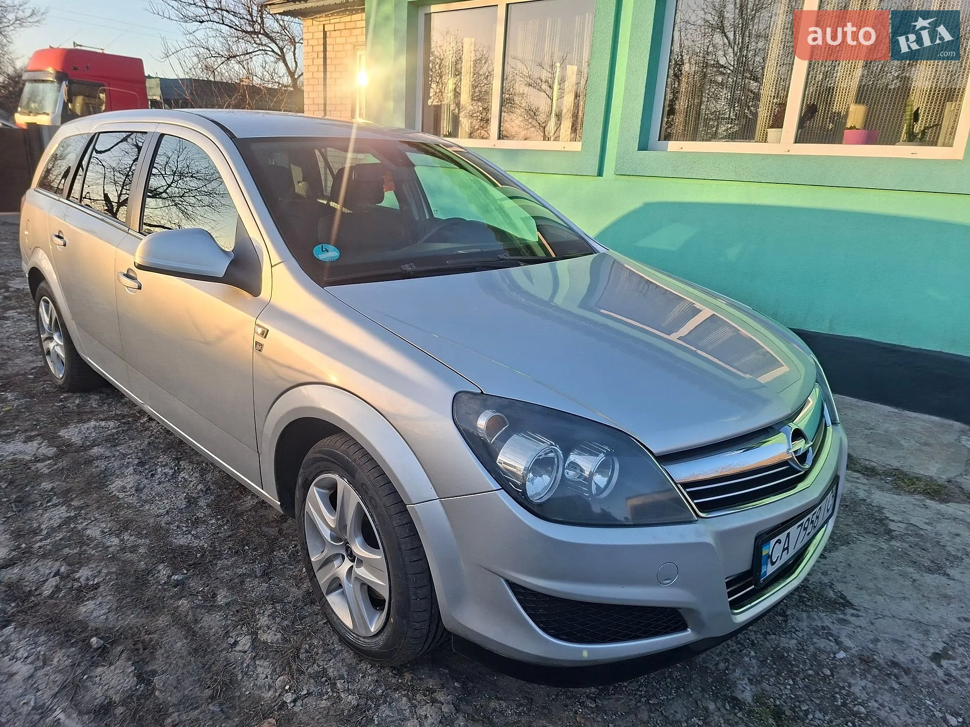 Opel Astra, 2010