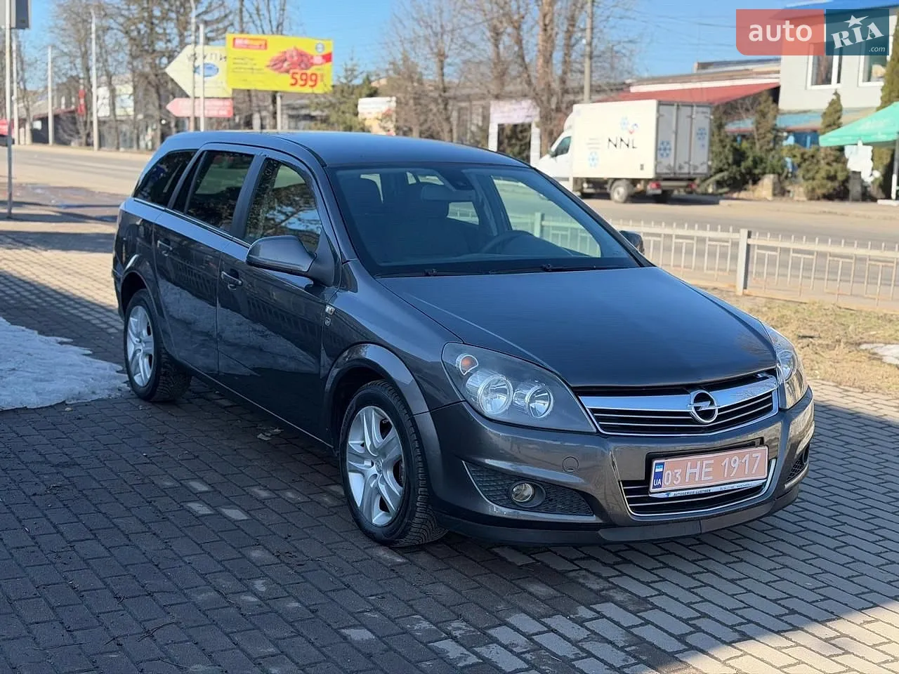 Opel Astra, 2010