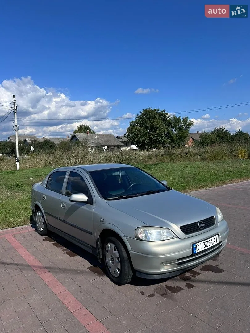 Opel Astra, 2008