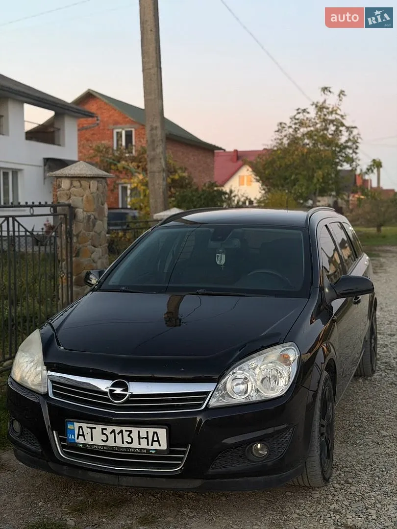 Opel Astra, 2008
