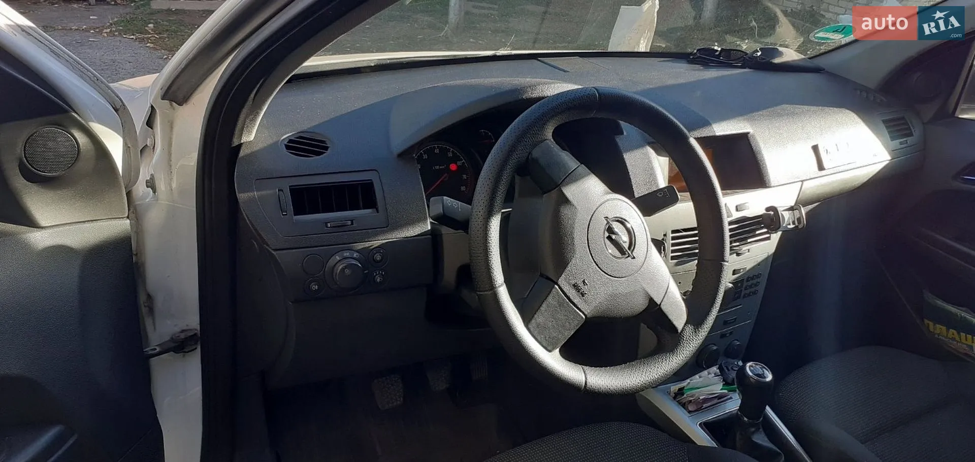 Opel Astra, 2010