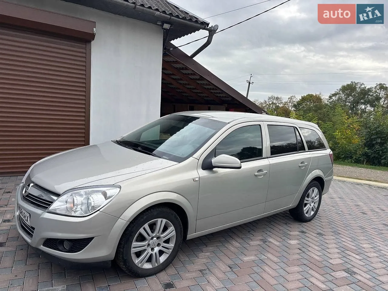 Opel Astra, 2009